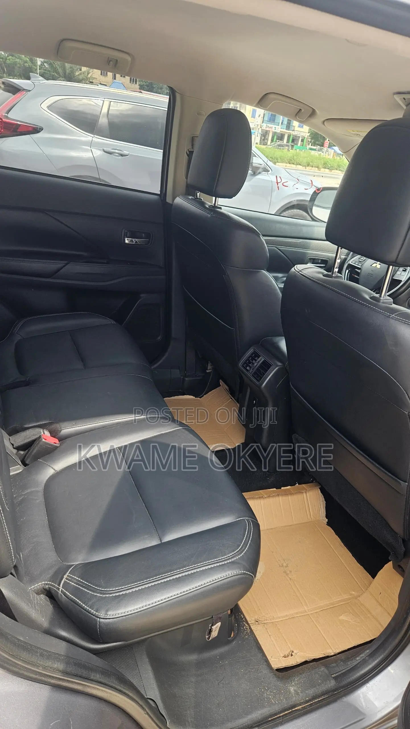 Mitsubishi Outlander SEL AWC 2019 Gray