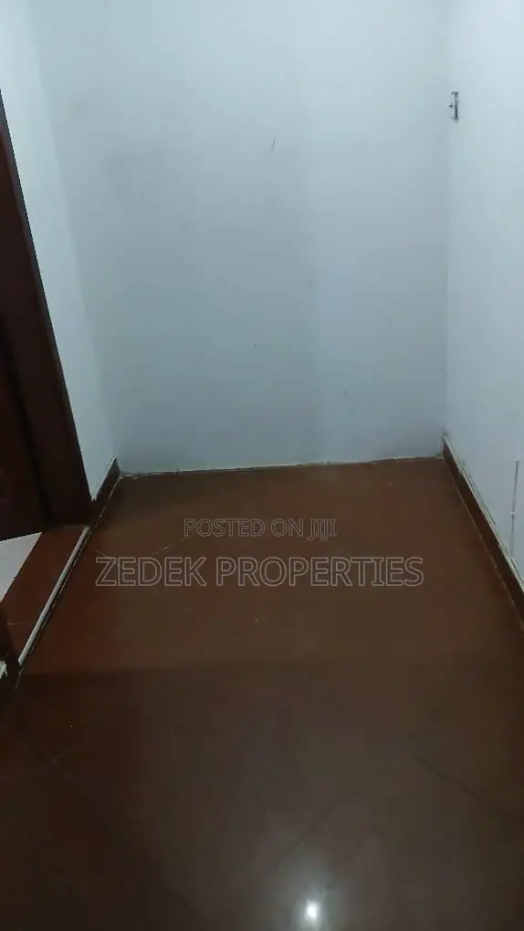 1bdrm Apartment in Kwabenya for rent