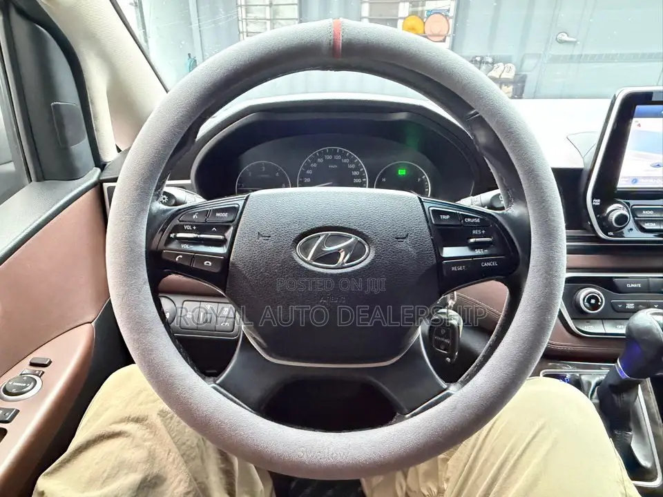 Hyundai Starex 2019 Grey