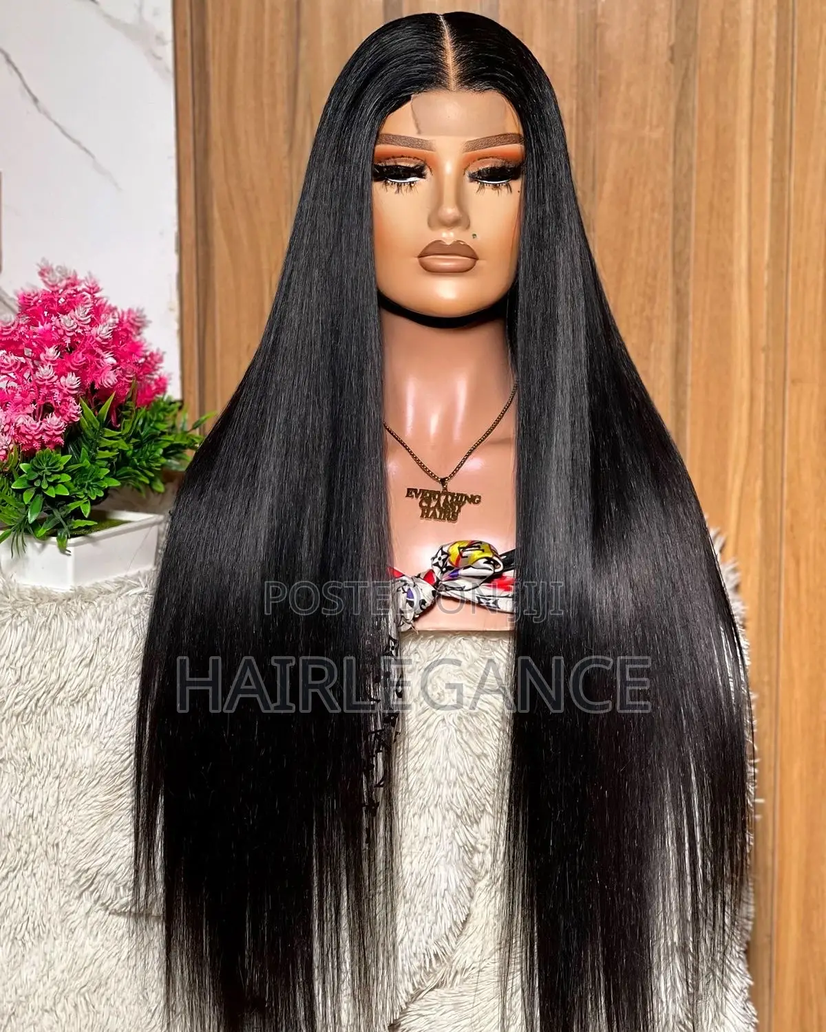 30”Kim K Silky Straight Blend Unit