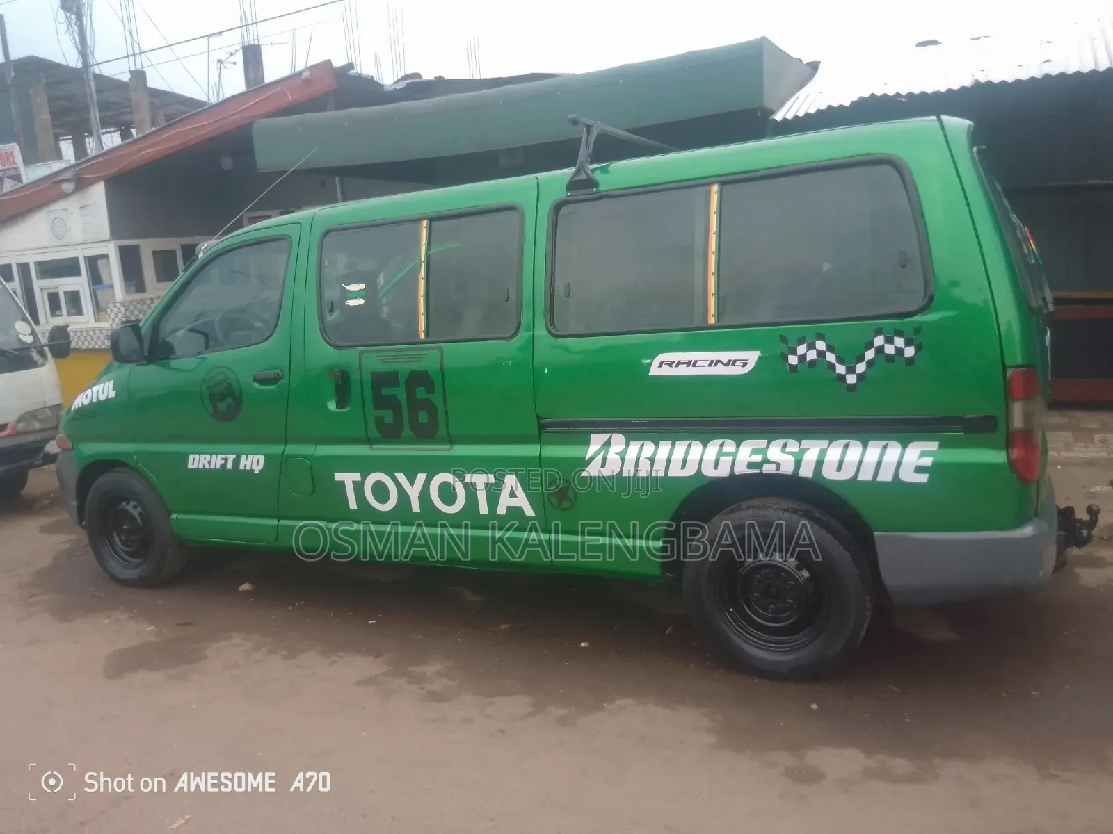 Toyota HiAce 2001 Green