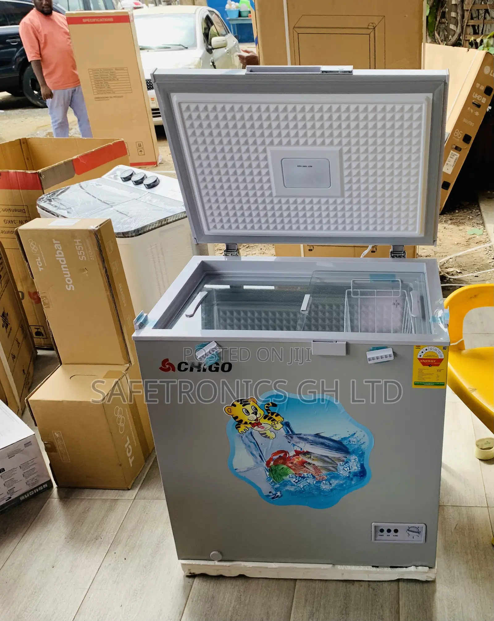 Essential Best Chigo CFD16C8 Chest Freezer 142L Single Door