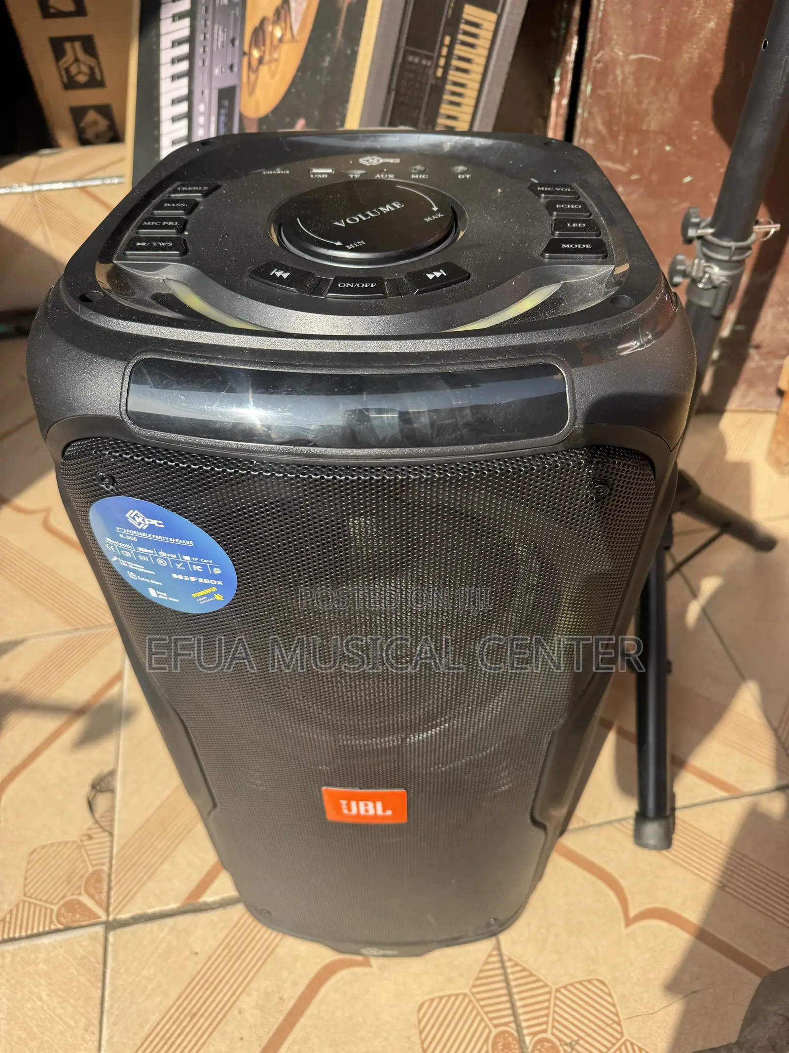 JBL Rechargeable Speaker With 2 Microphones
