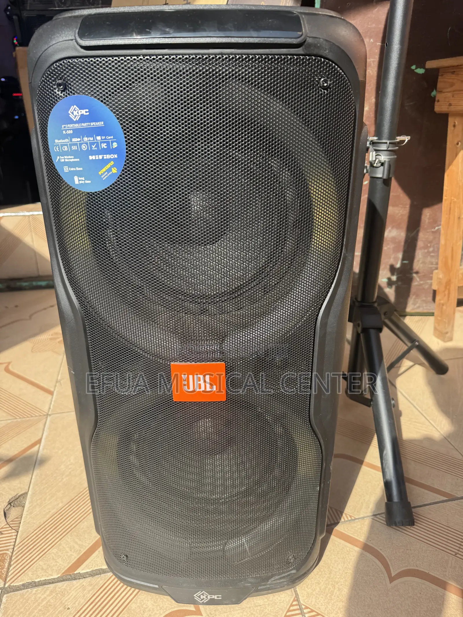 JBL Rechargeable Speaker With 2 Microphones