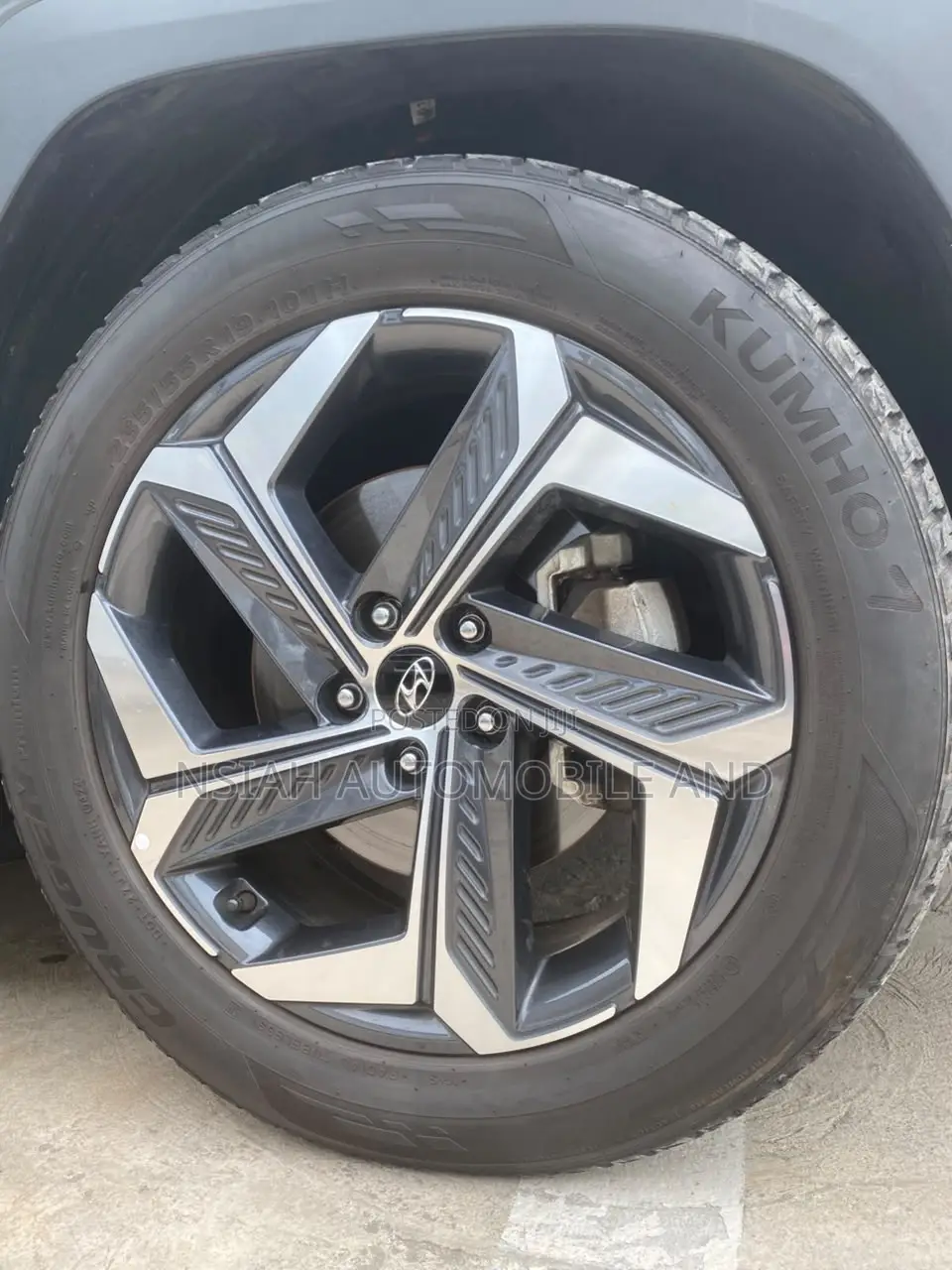 Hyundai Tucson 2022 Green