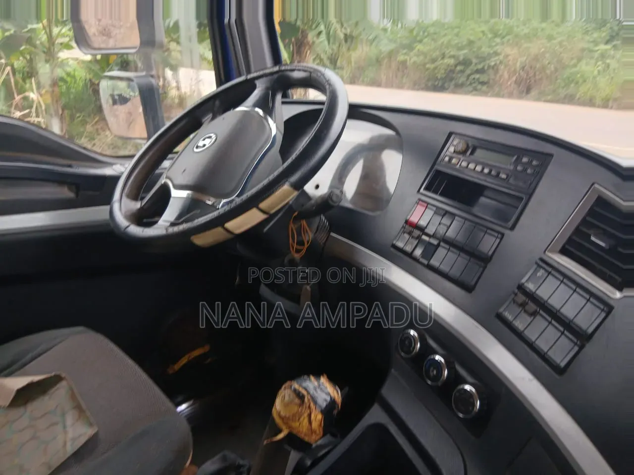 Shacman Tipper Truck