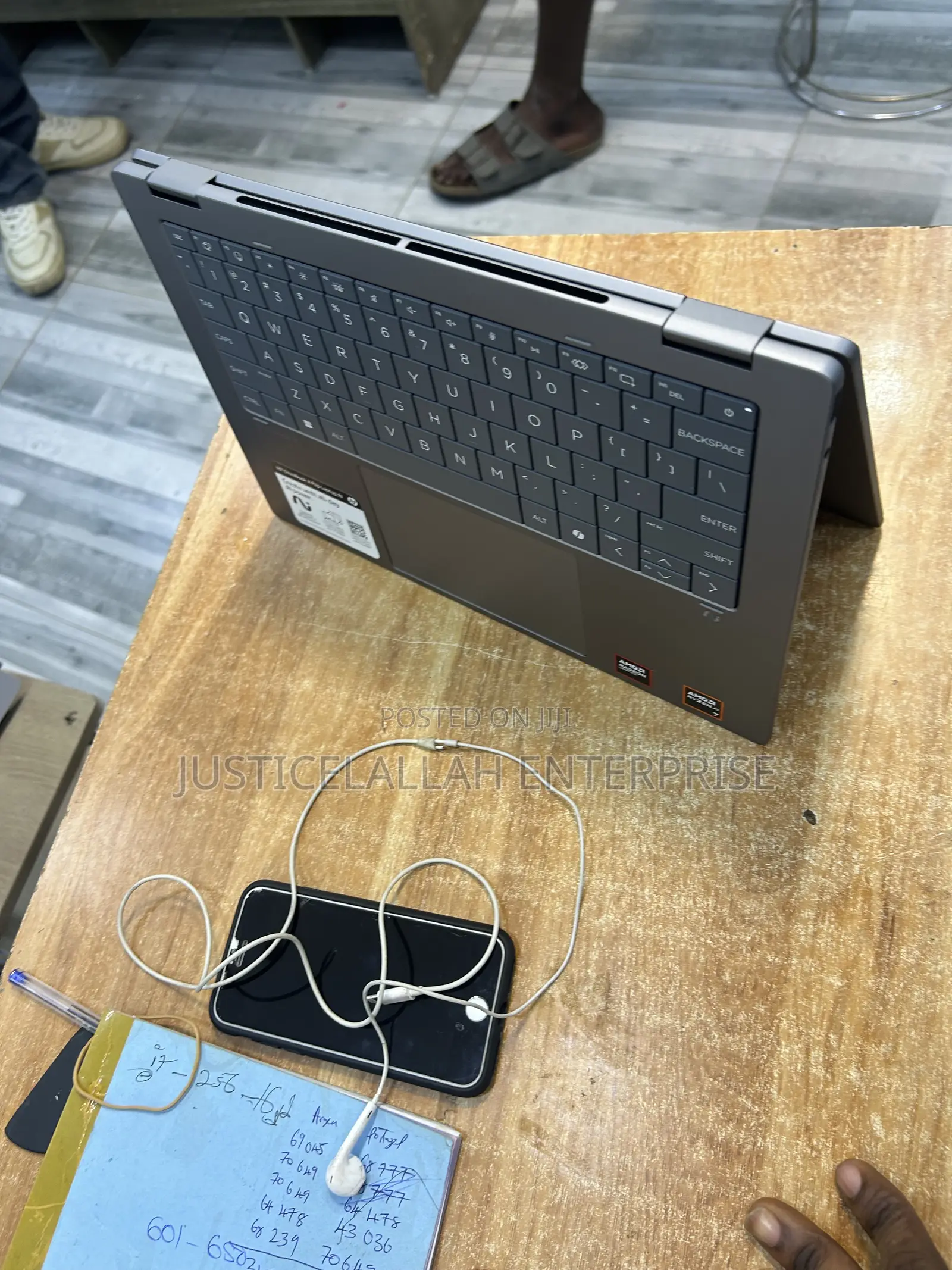 Laptop HP OmniBook X Flip 14" 24GB AMD Ryzen 7 SSD 1T