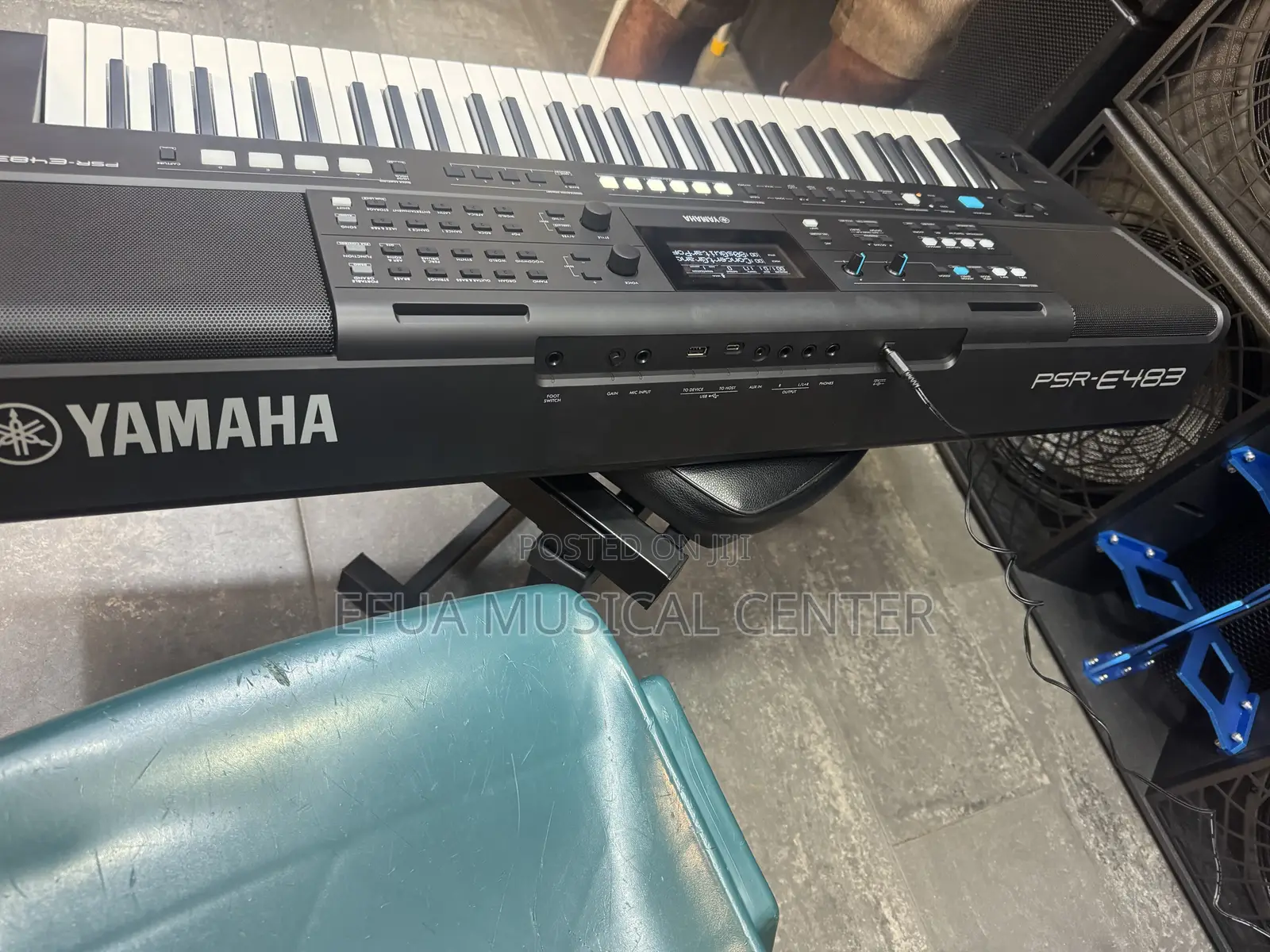 Yamaha PSR-E483 Professional Keyboard (New Edition)