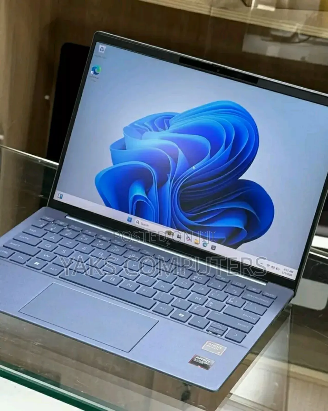 New Laptop HP Split 13t 16GB AMD Ryzen 5 SSD 512GB