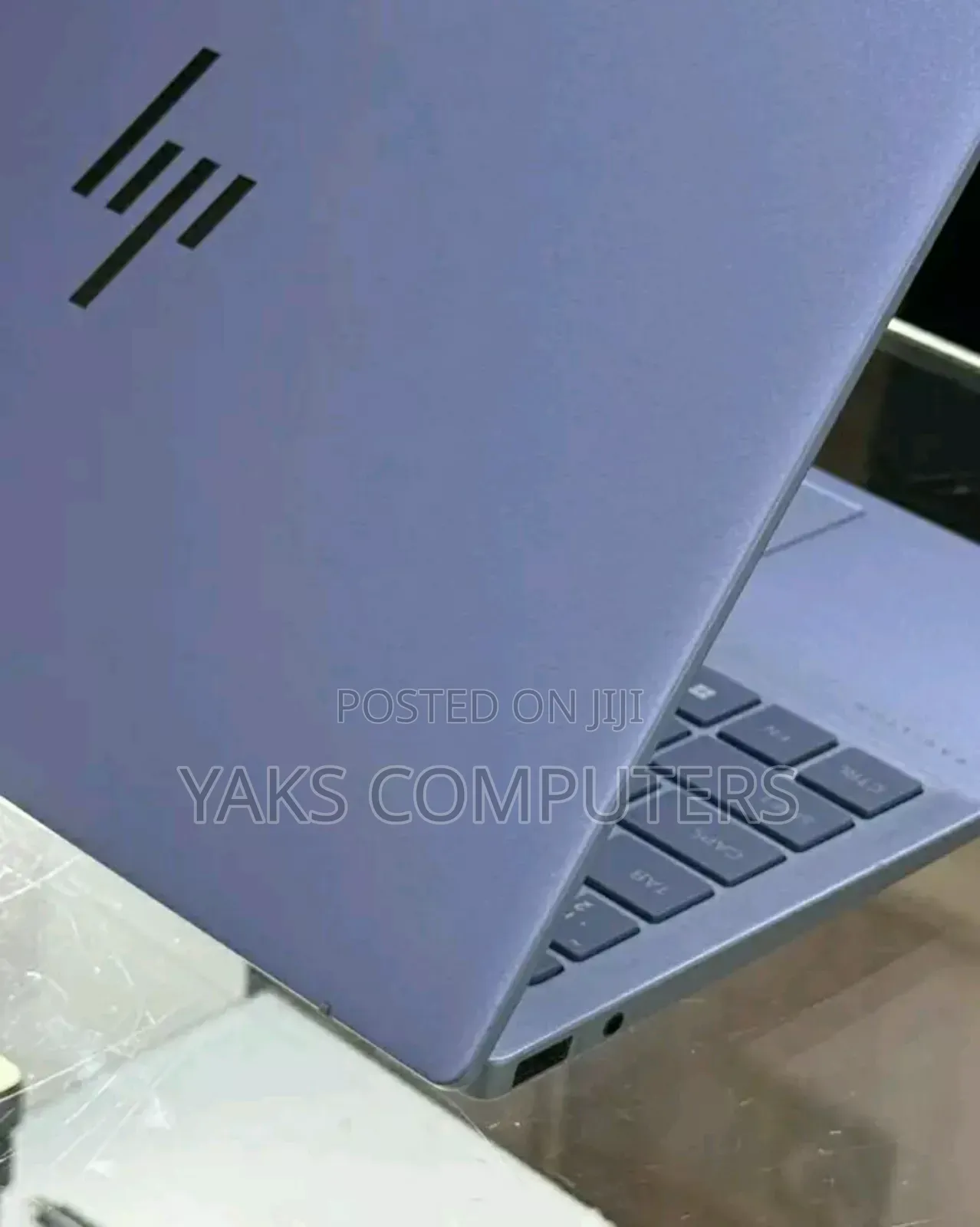 New Laptop HP Split 13t 16GB AMD Ryzen 5 SSD 512GB