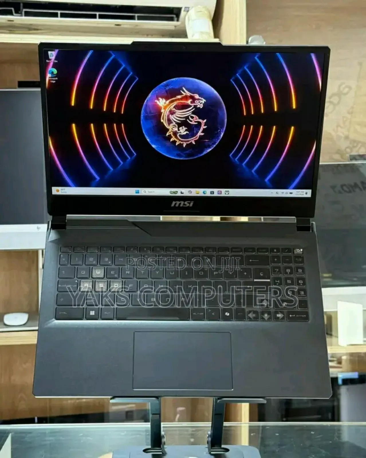New Laptop MSI Katana 15 16GB Intel Core i7 SSD 512GB