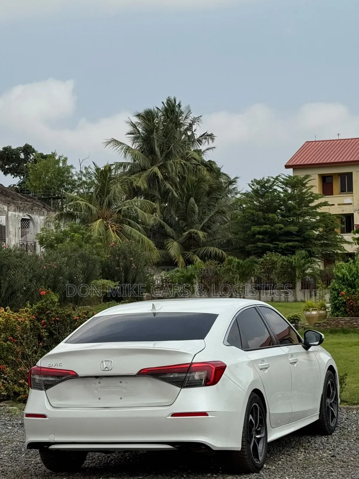 Honda Civic 2022 White