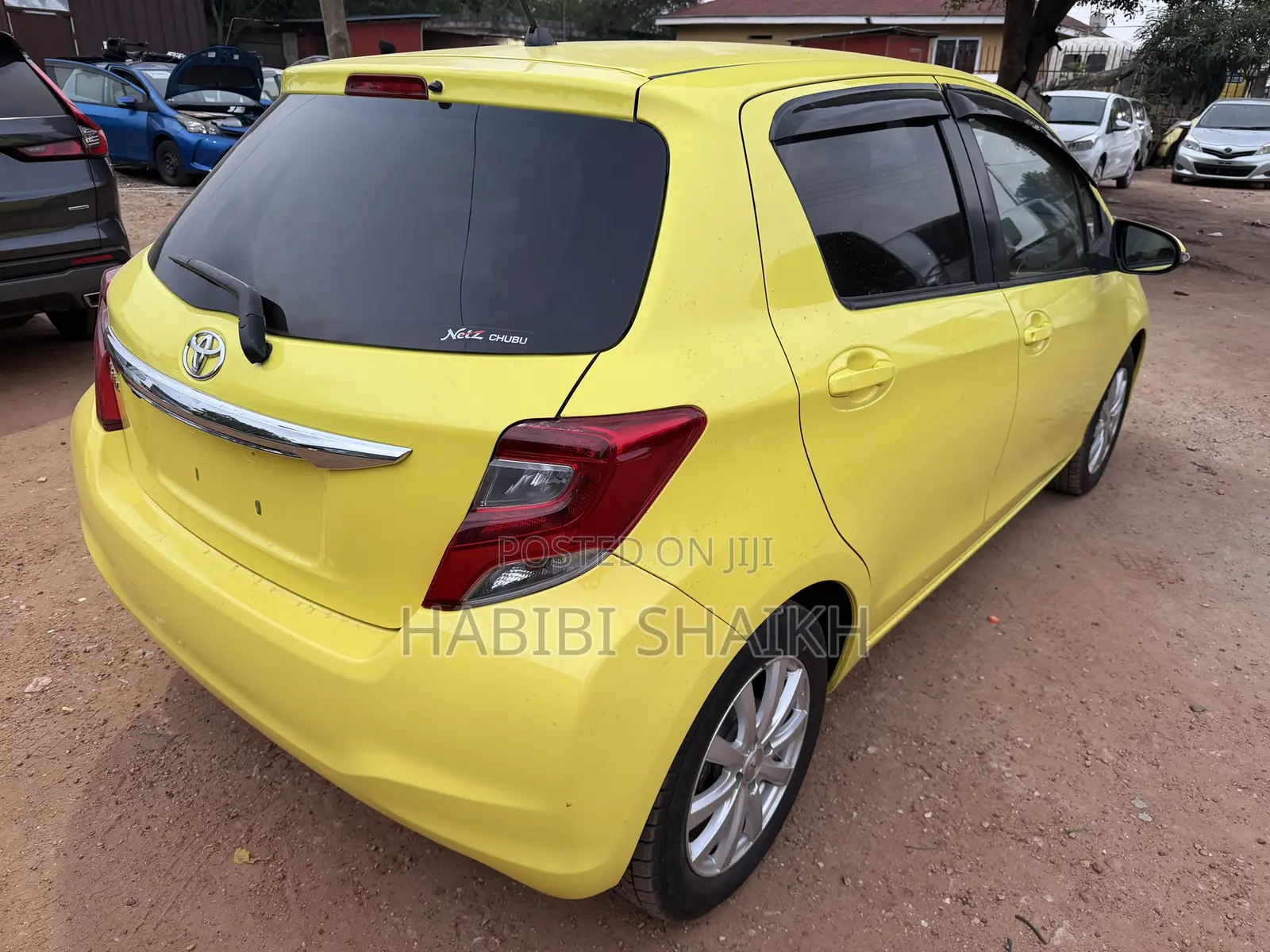 Toyota Vitz 1.3 FWD 5dr 2015 Yellow