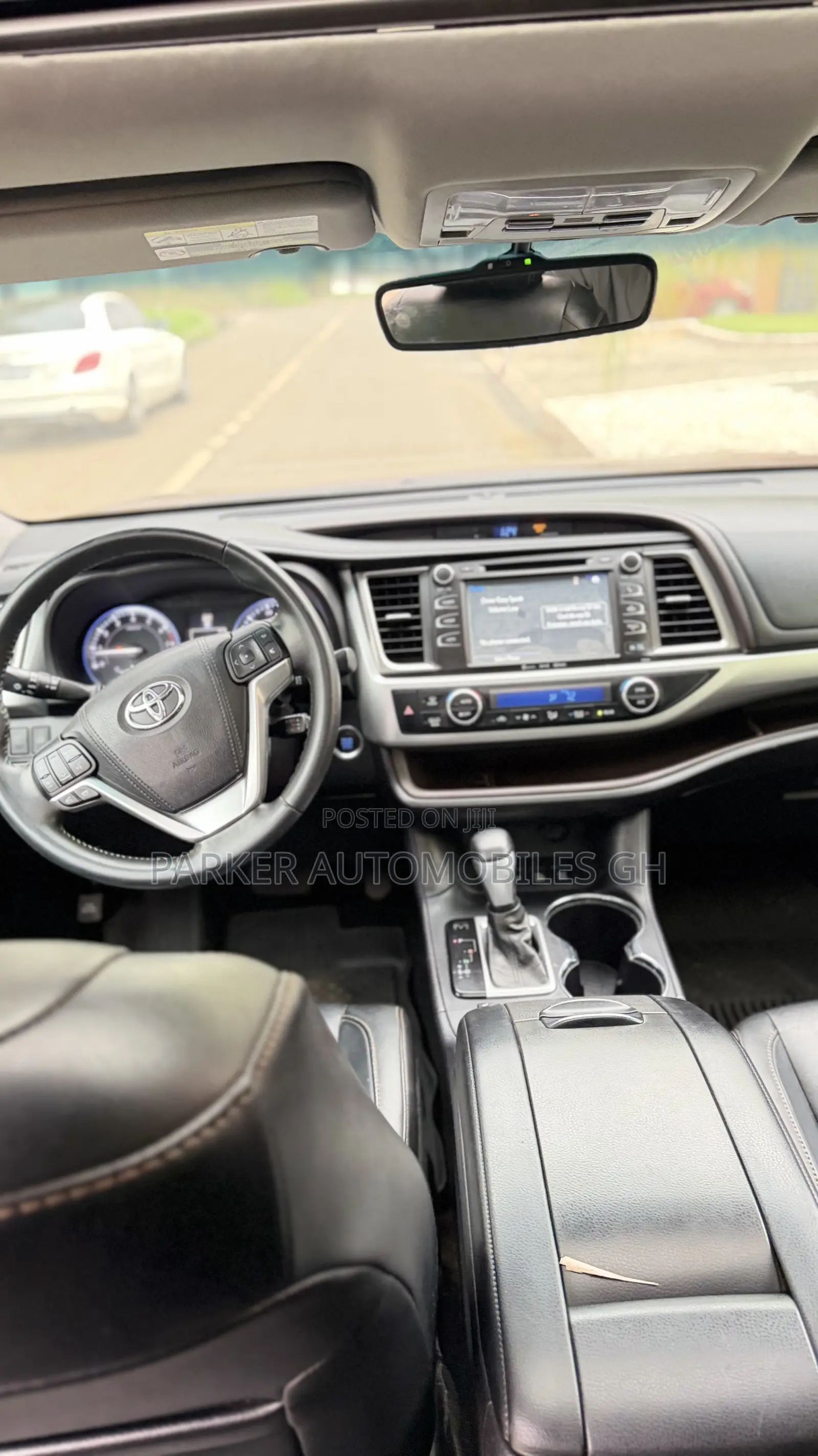 Toyota Highlander Limited 4x2 V6 (3.5L 6cyl 8A) 2017 Red