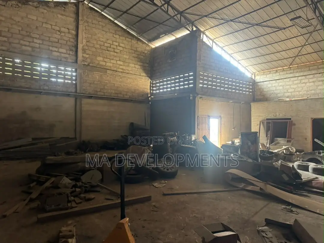 1,000 Square Meter Warehouse for Rent at Weija