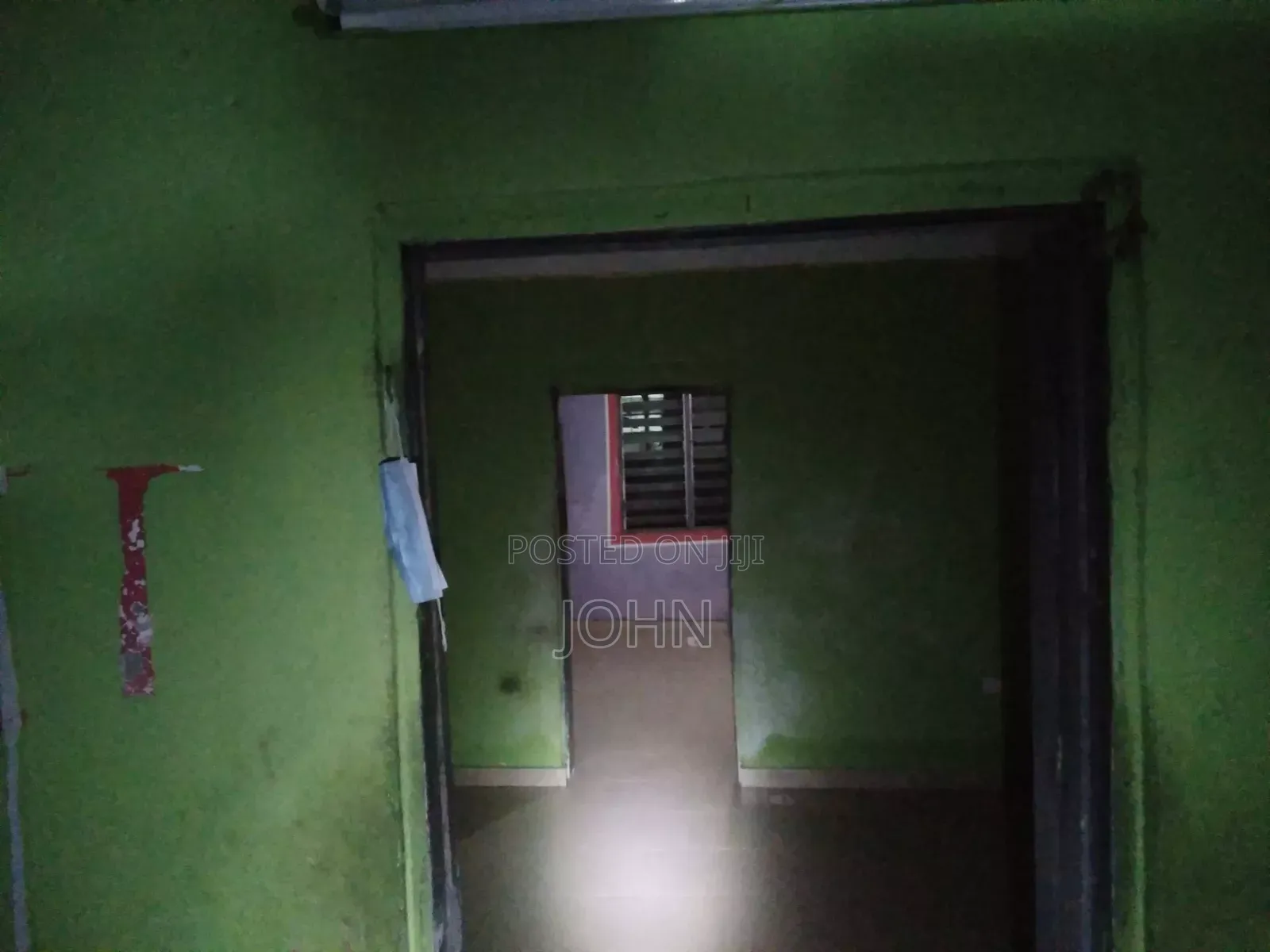 1bdrm Room & Parlour in Survivorestztes, Manhean for rent