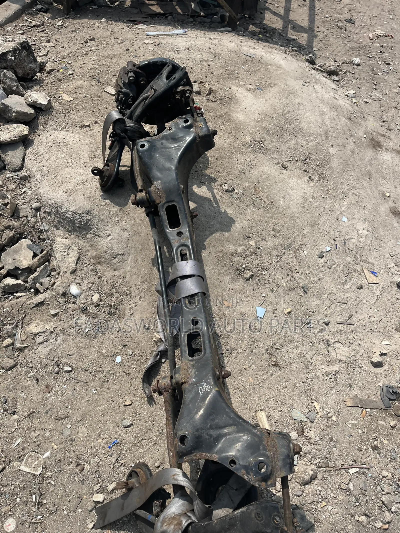Kia Sportage Back Axle Complete 2012/2016