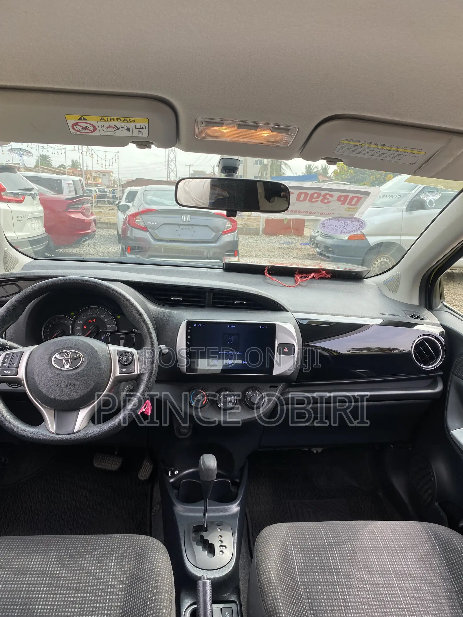 Toyota Vitz 1.3 AWD 5dr 2016 Yellow