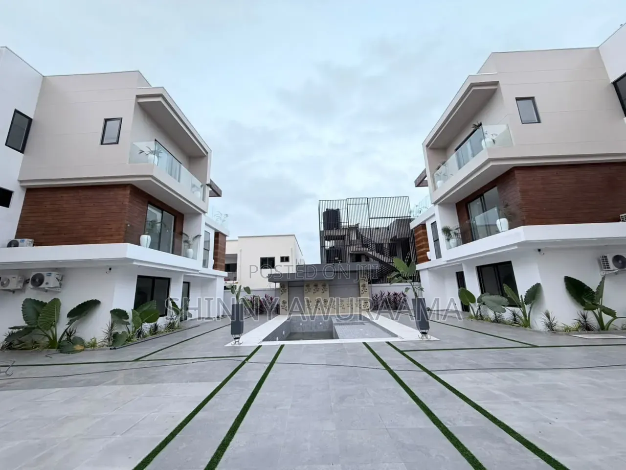 4bdrm House in East Legon Hills, School Junction for sale