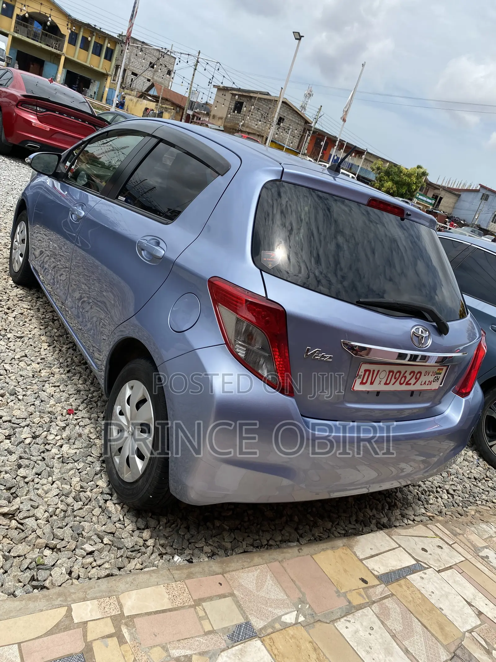 Toyota Vitz 1.3 AWD 5dr 2012 Blue