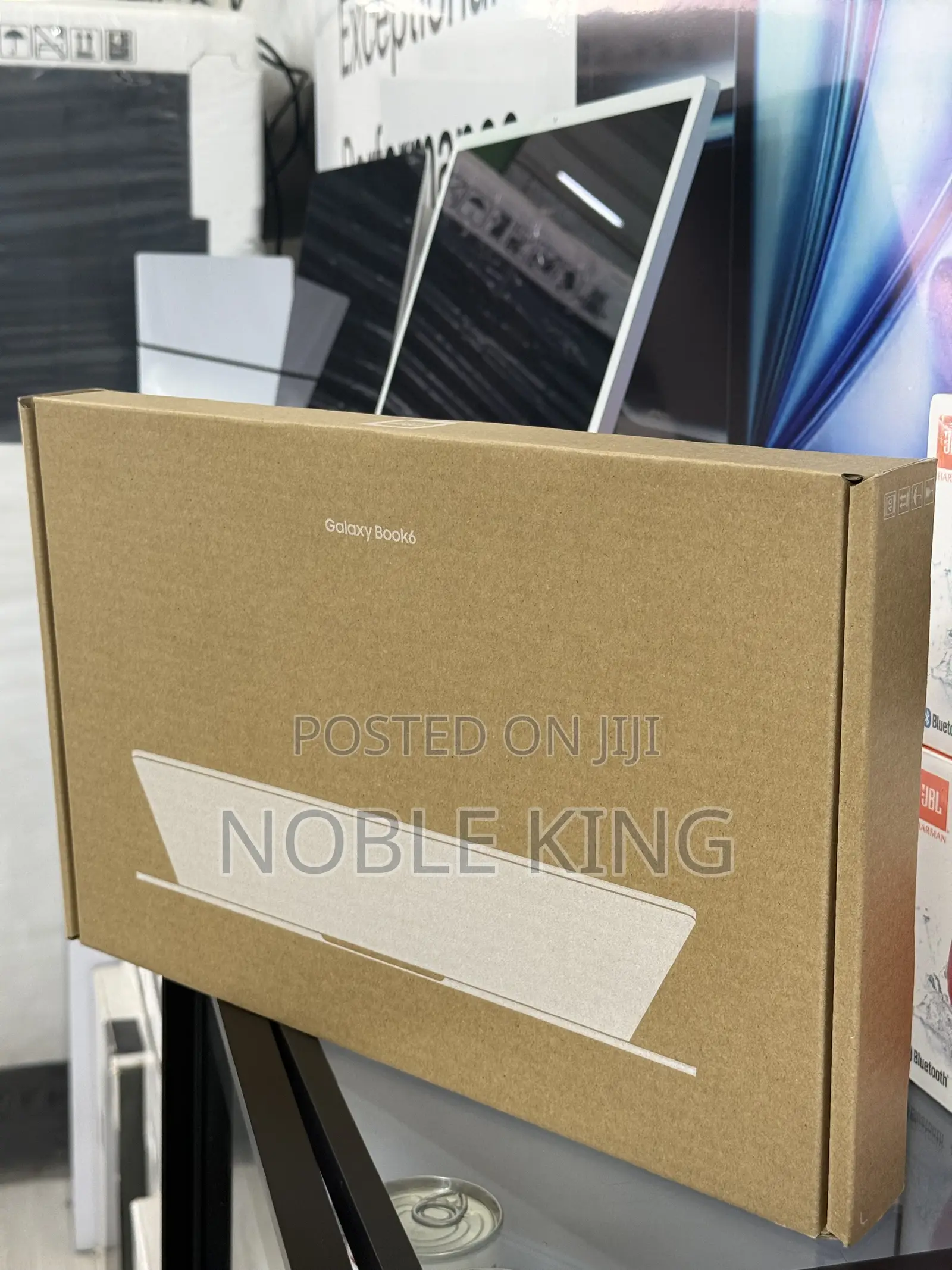 New Laptop Samsung Galaxy Book5 Pro 16GB Intel Core Ultra 7 SSD 512GB