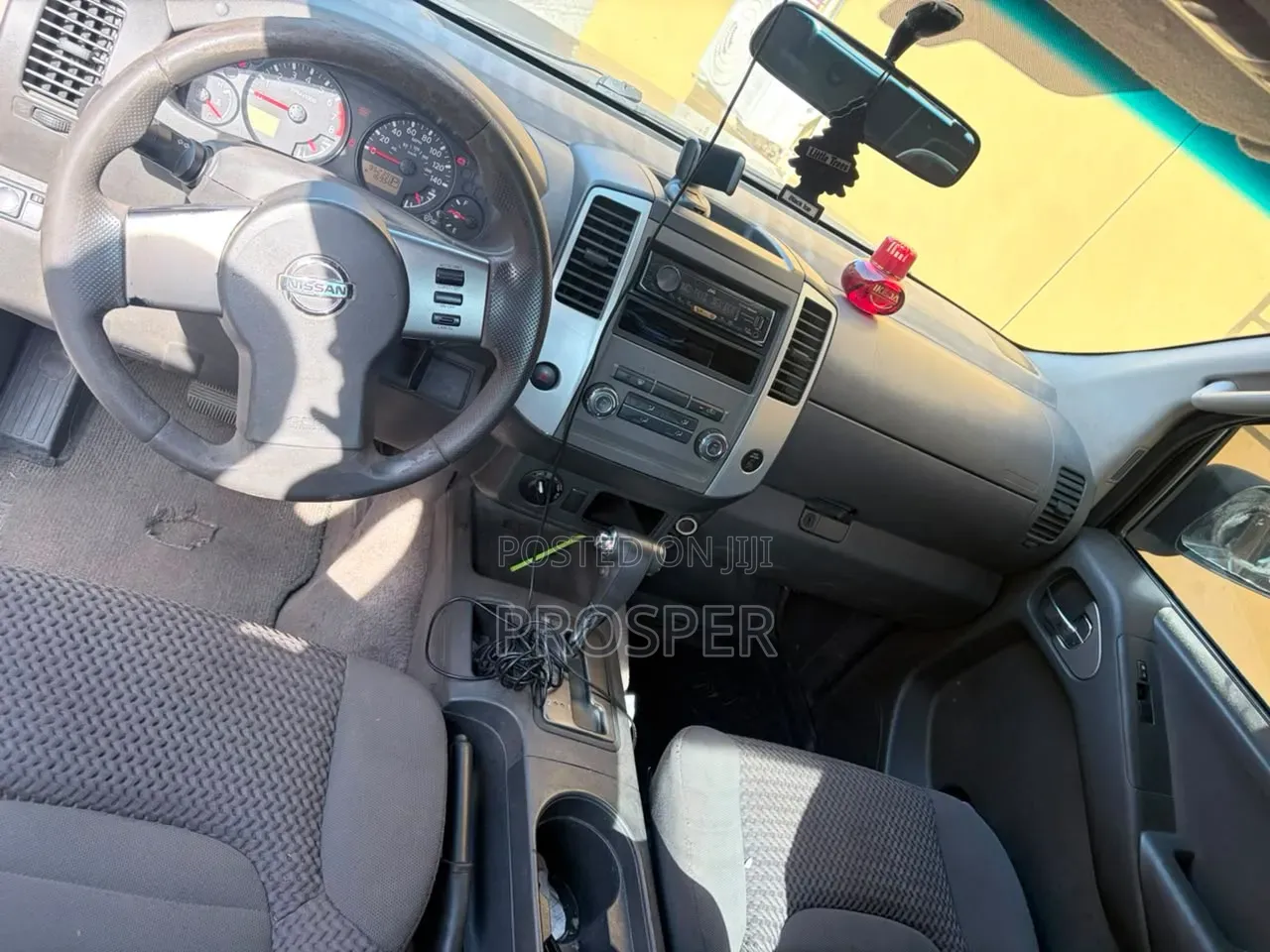 Nissan Frontier 2008 Gray