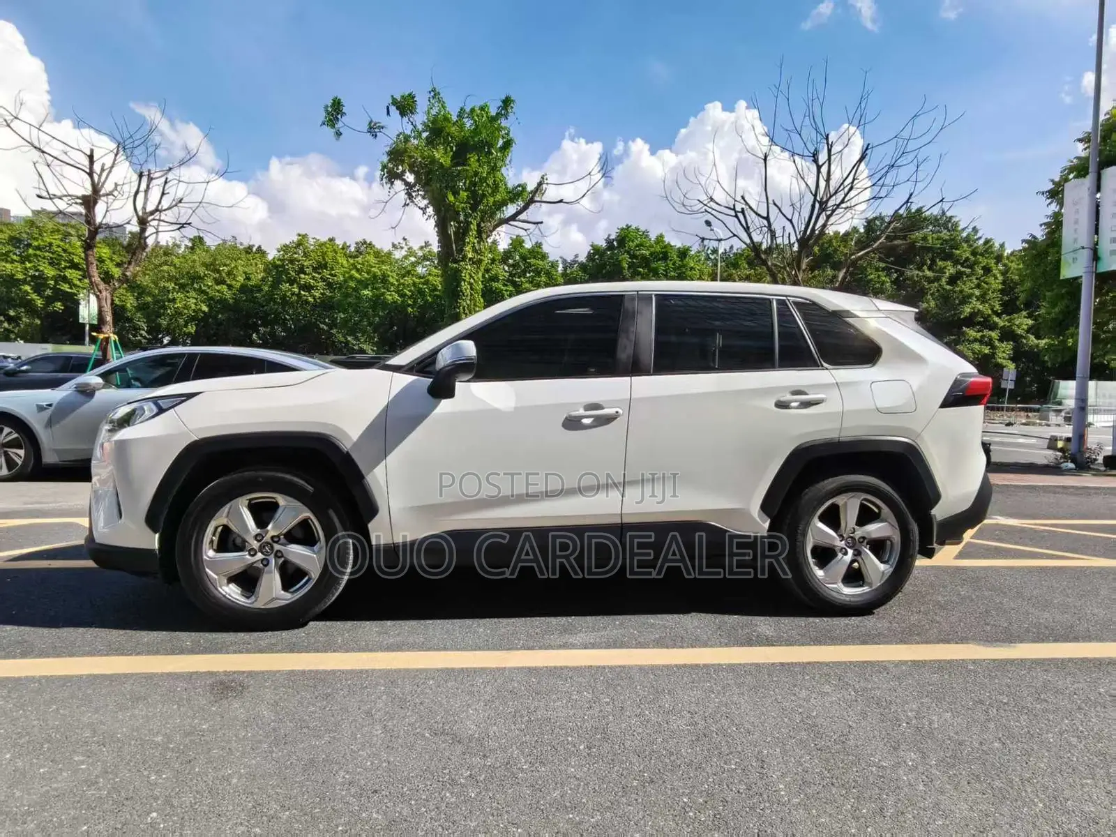 Toyota RAV4 2020 White