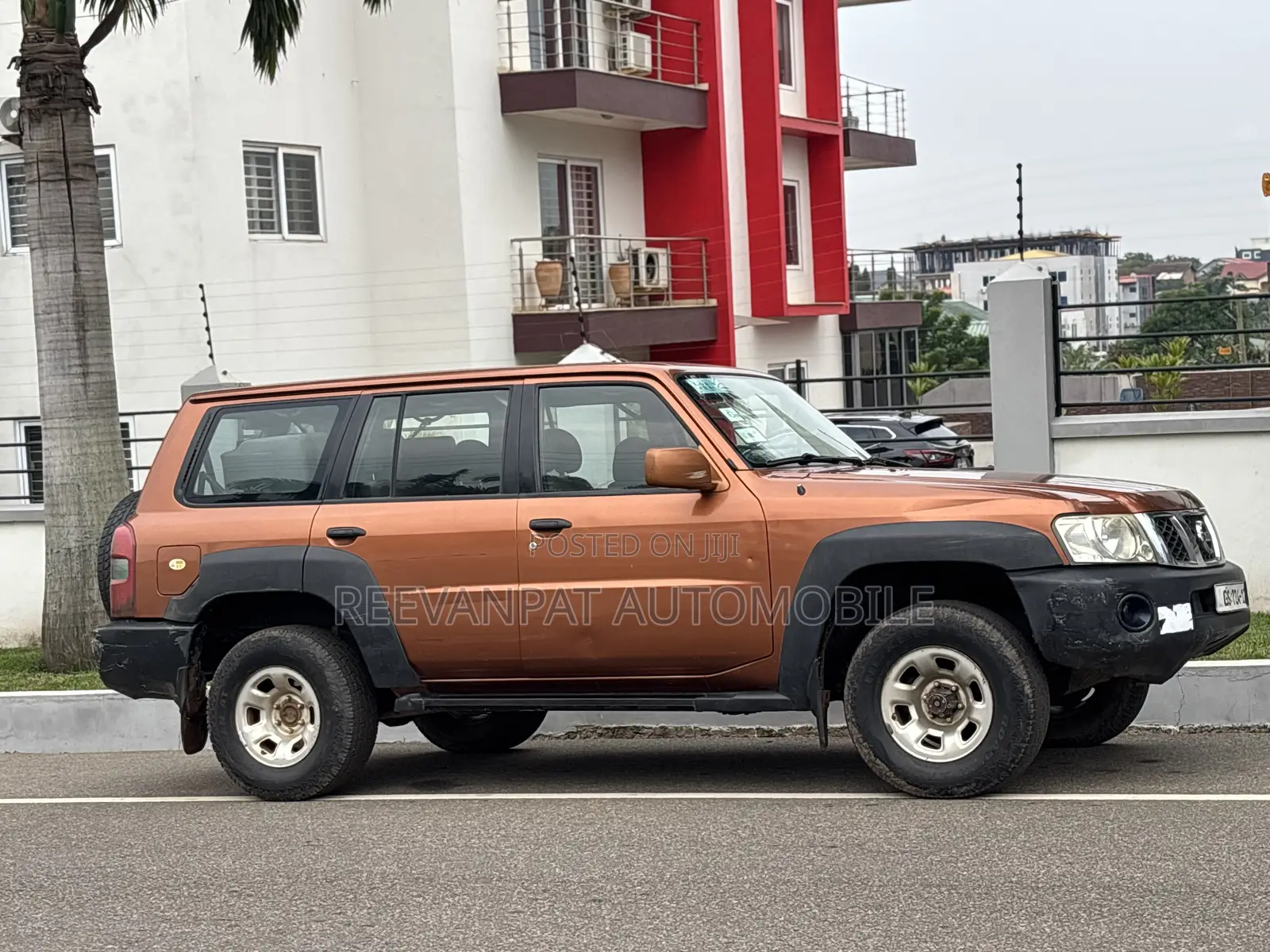 Nissan Patrol 2005 Brown