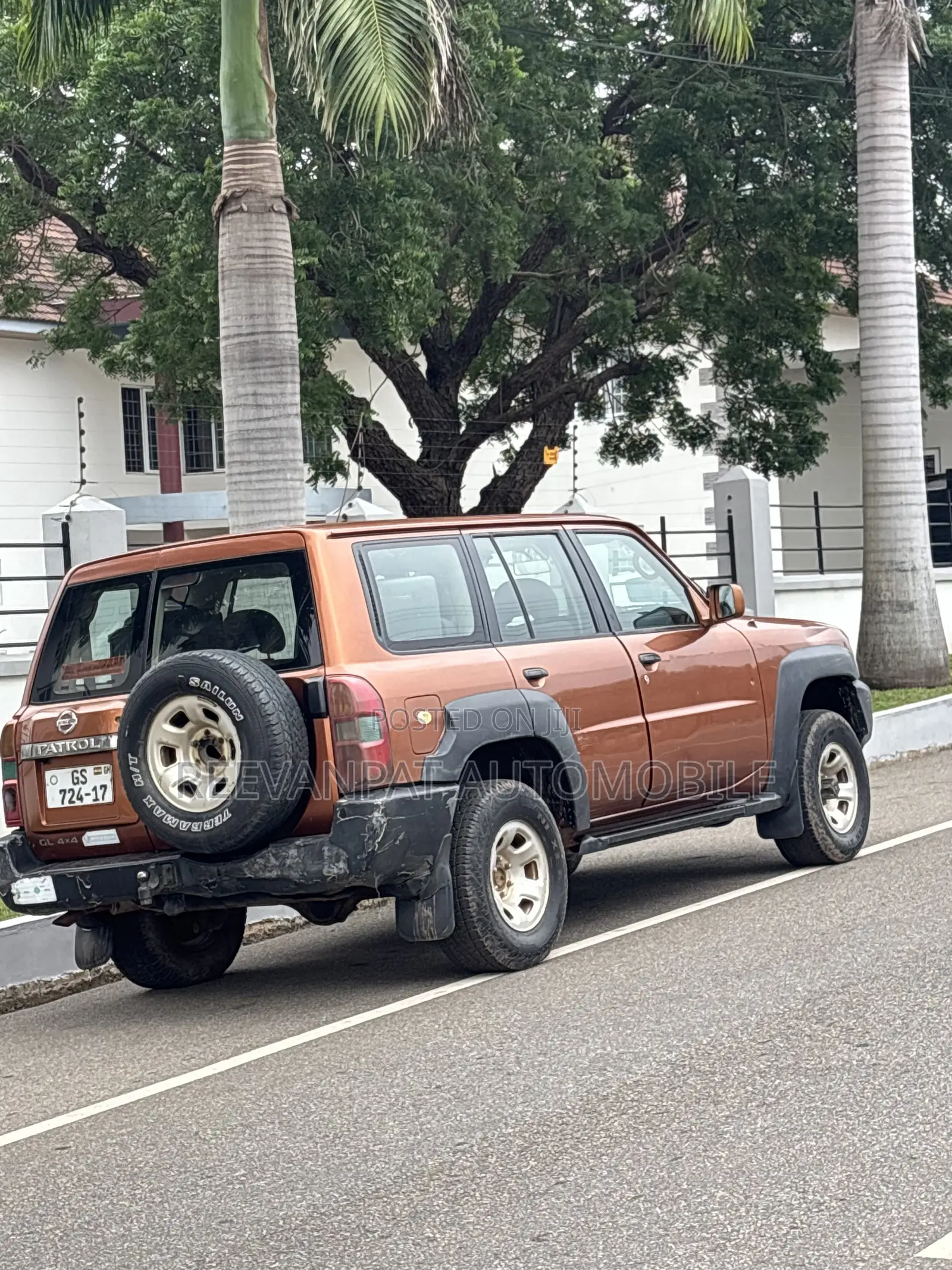 Nissan Patrol 2005 Brown