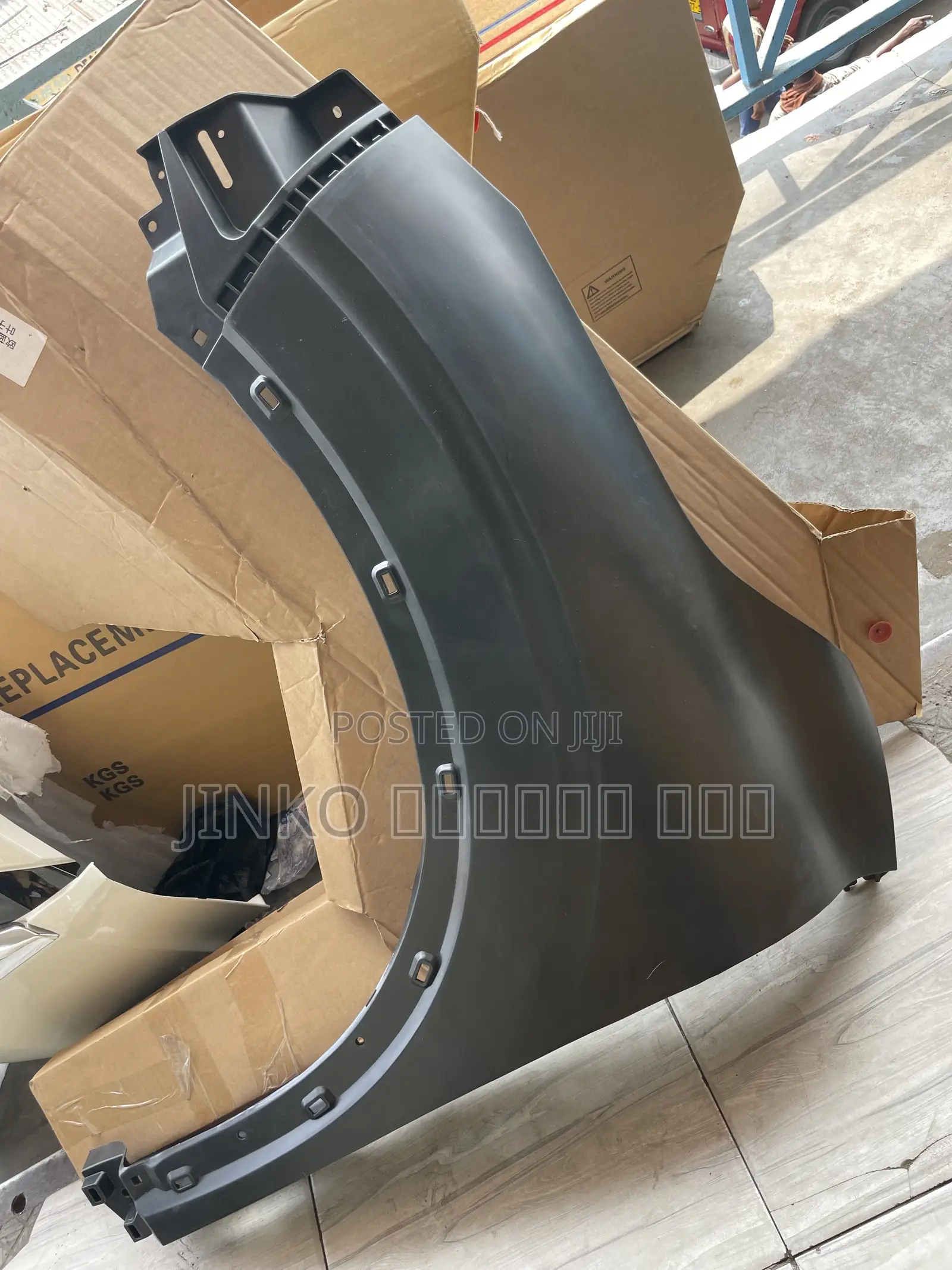 Mitsubishi Outlander 2023-on Fender(plastic)