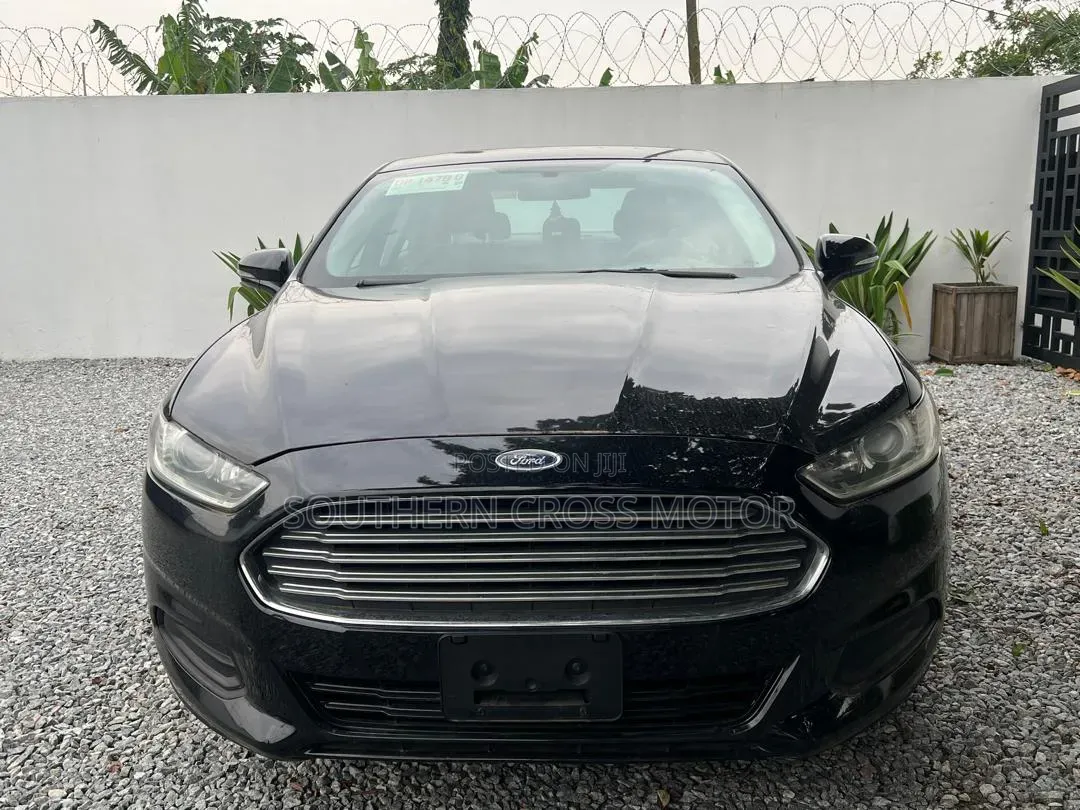 Ford Fusion SE AWD 2016 Black