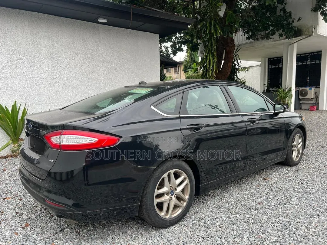 Ford Fusion SE AWD 2016 Black