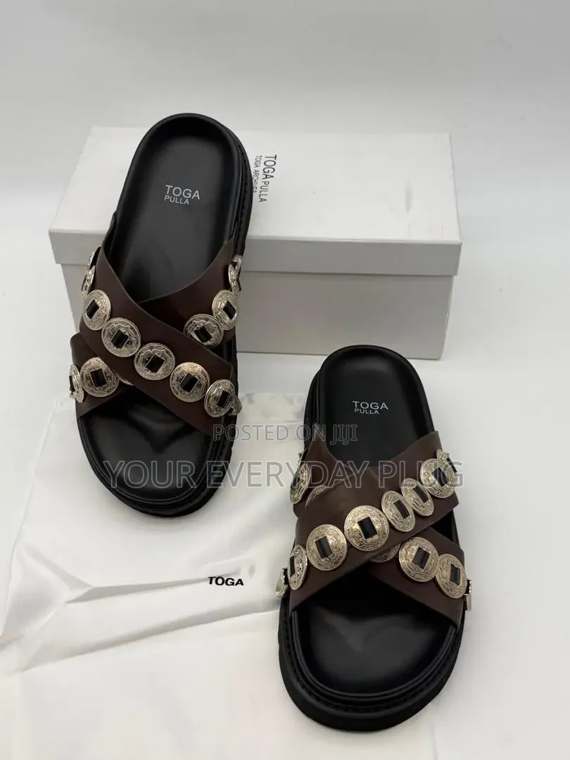 Toga Pulla Slippers