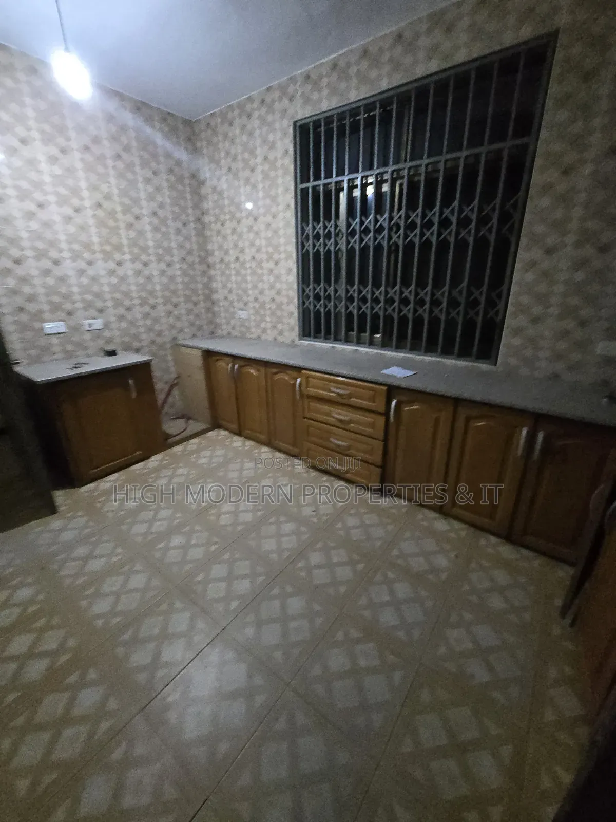 3bdrm House in East Legon, American House for rent