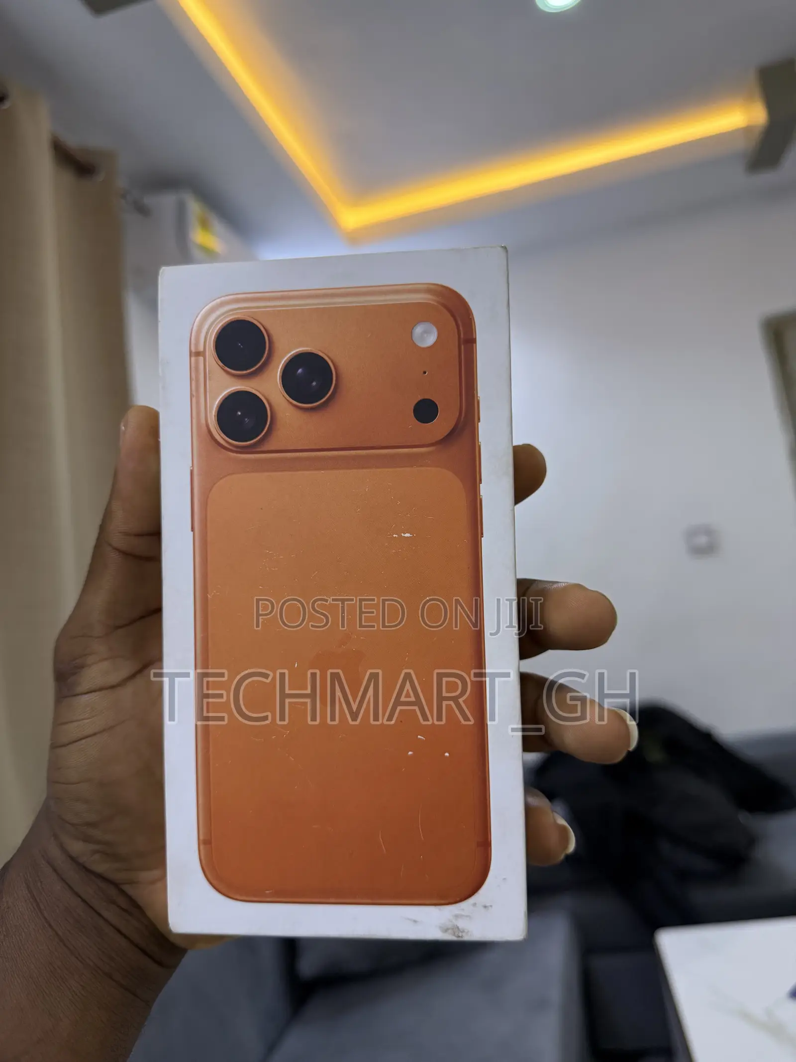 New Apple iPhone 17 Pro Max 256 GB Orange