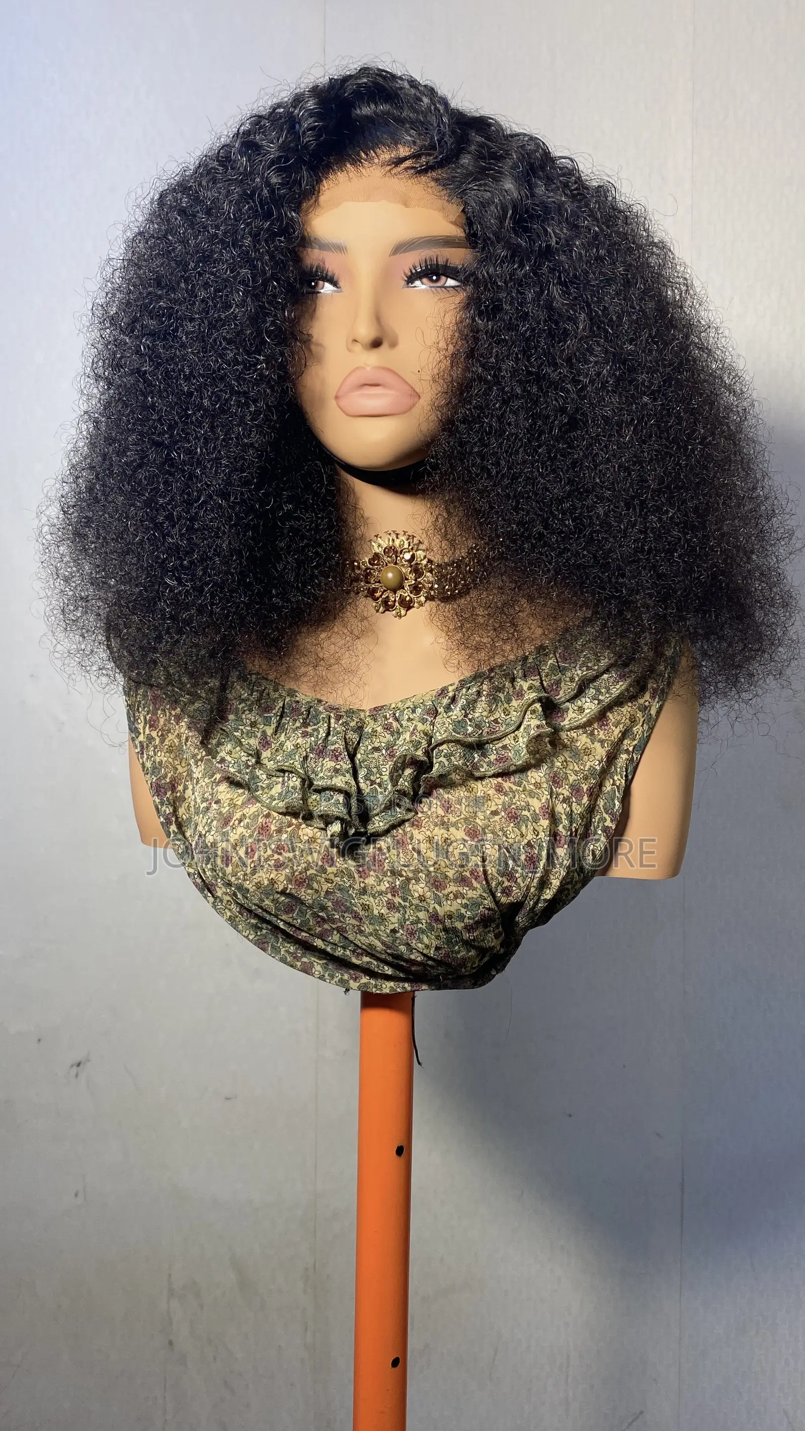 18” Kinky Curls