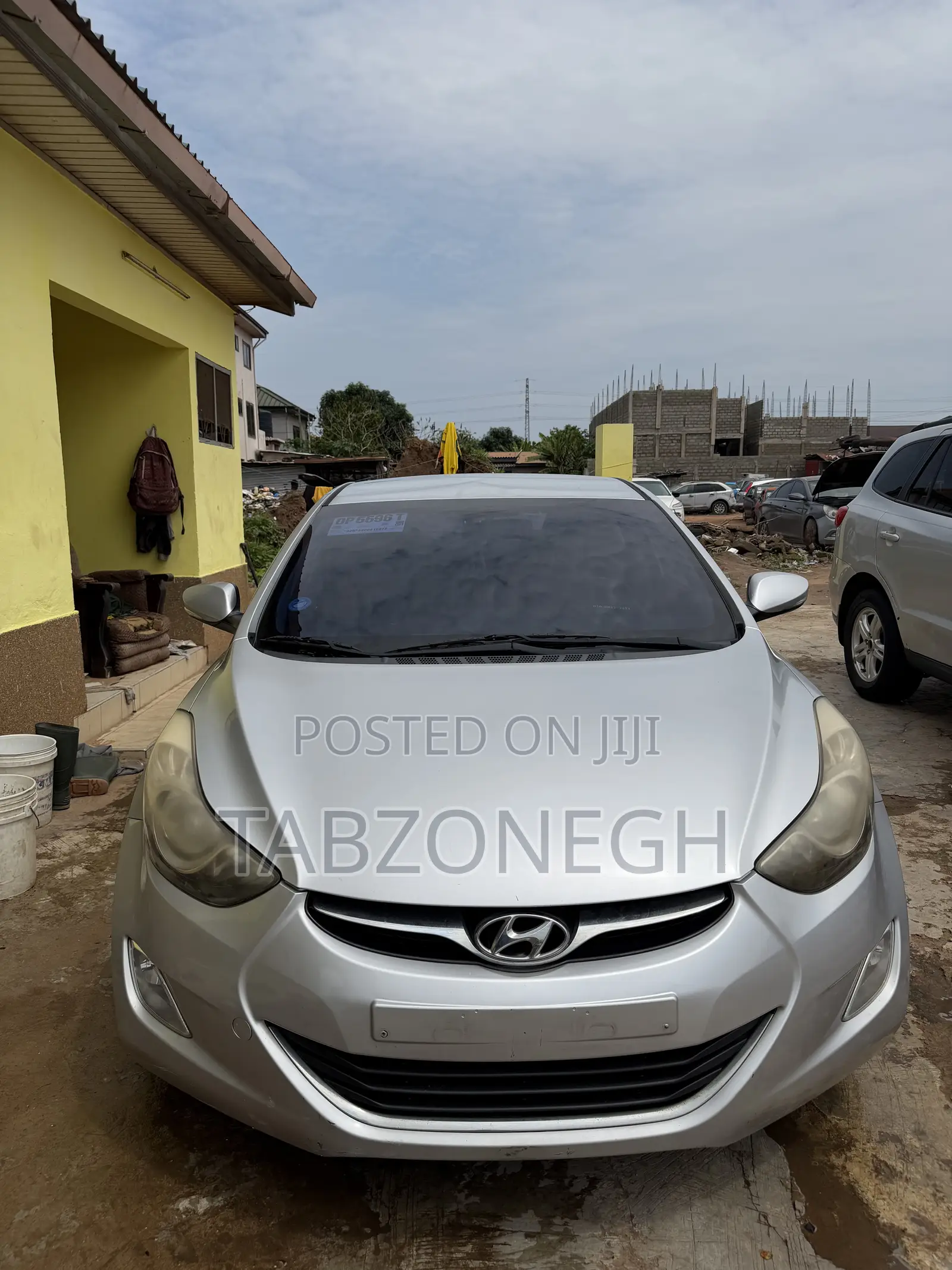 Hyundai Avante 2013 Silver
