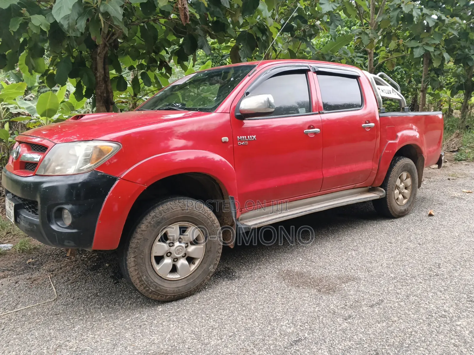 Toyota Hilux 2012 Red