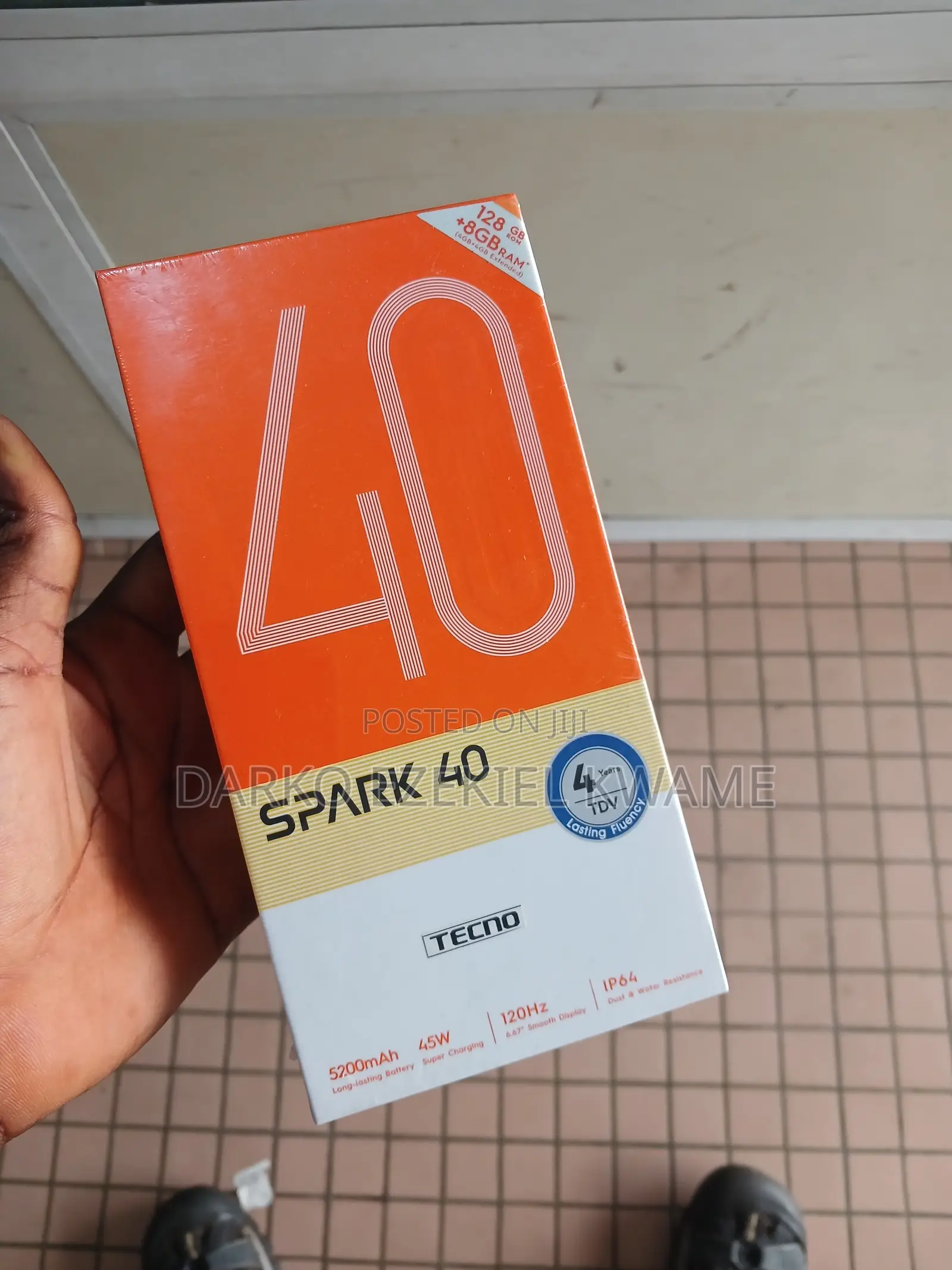 New Tecno Spark 40 256 GB Gray