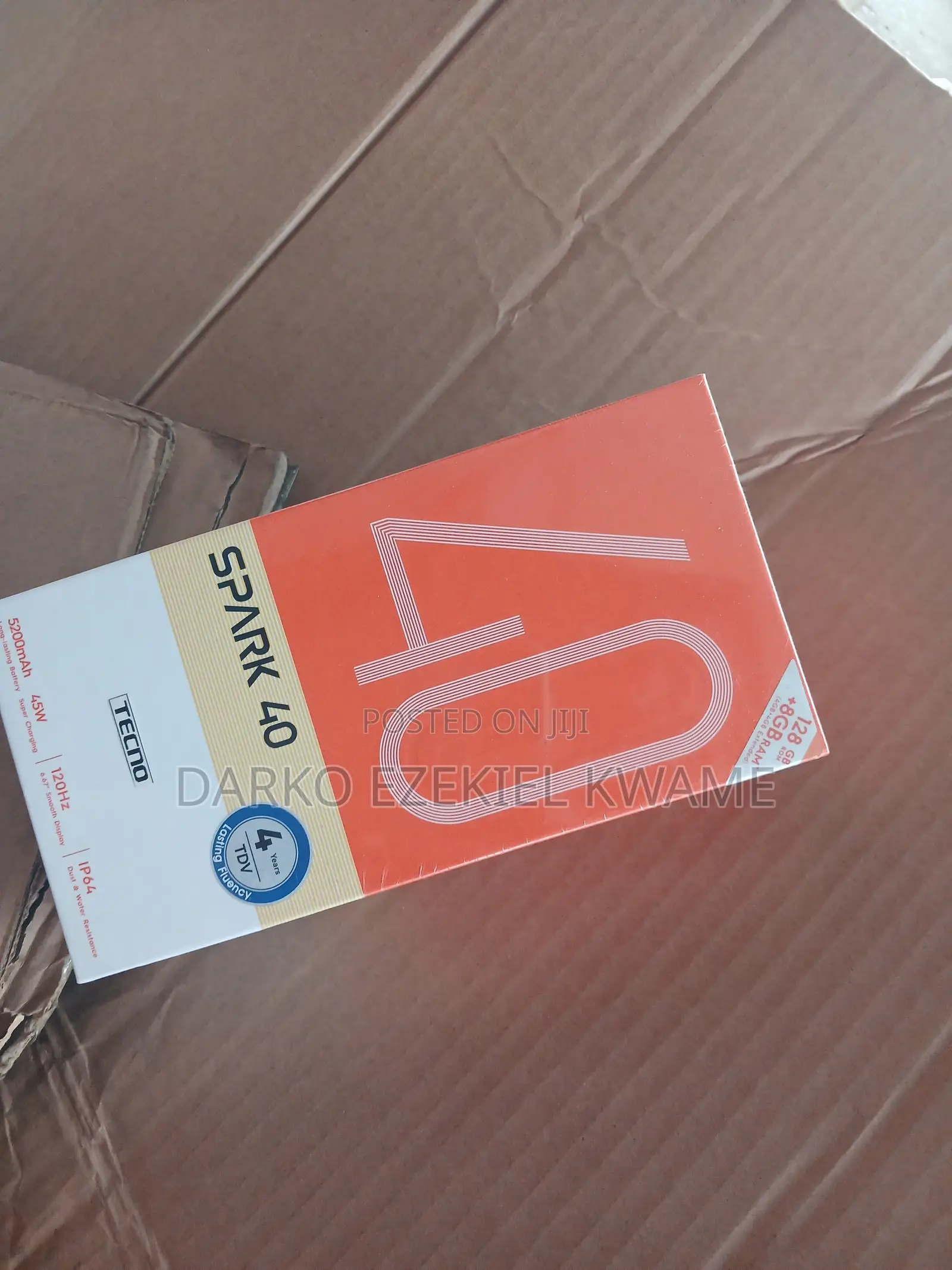 New Tecno Spark 40 256 GB Gray