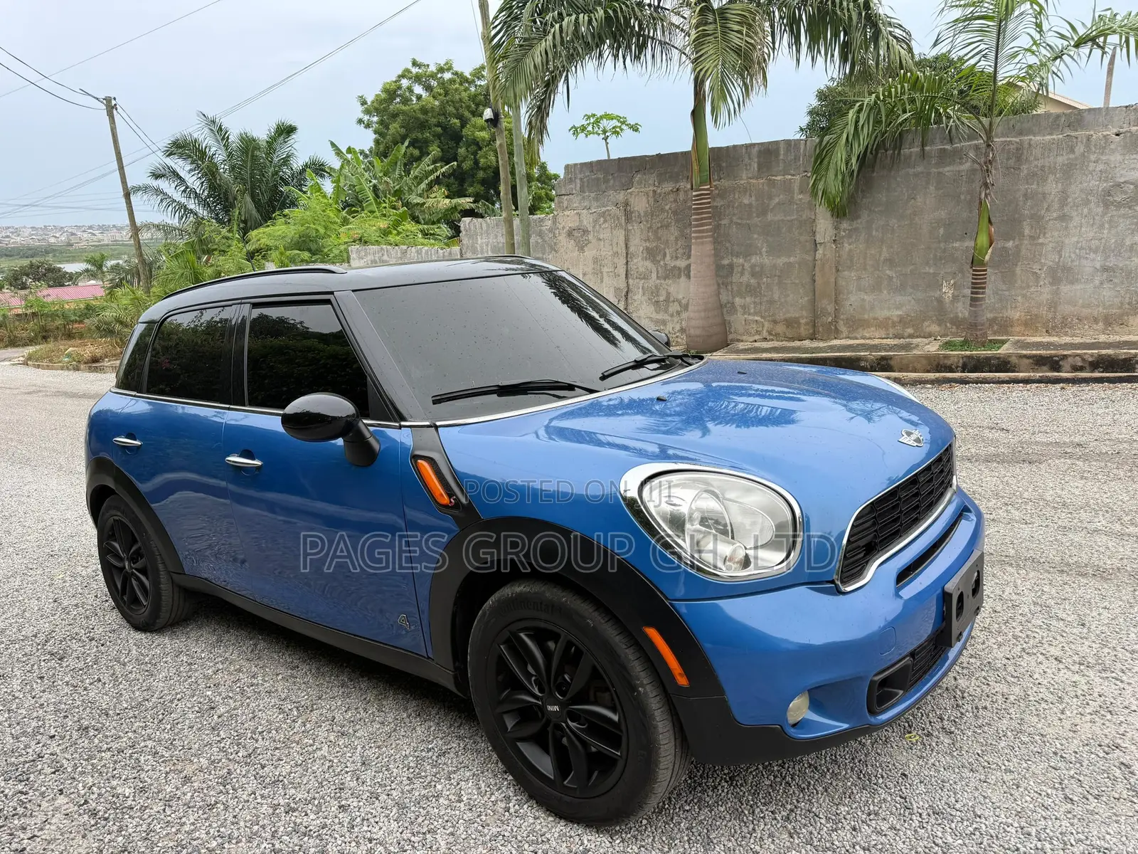 Mini Cooper 2013 Blue
