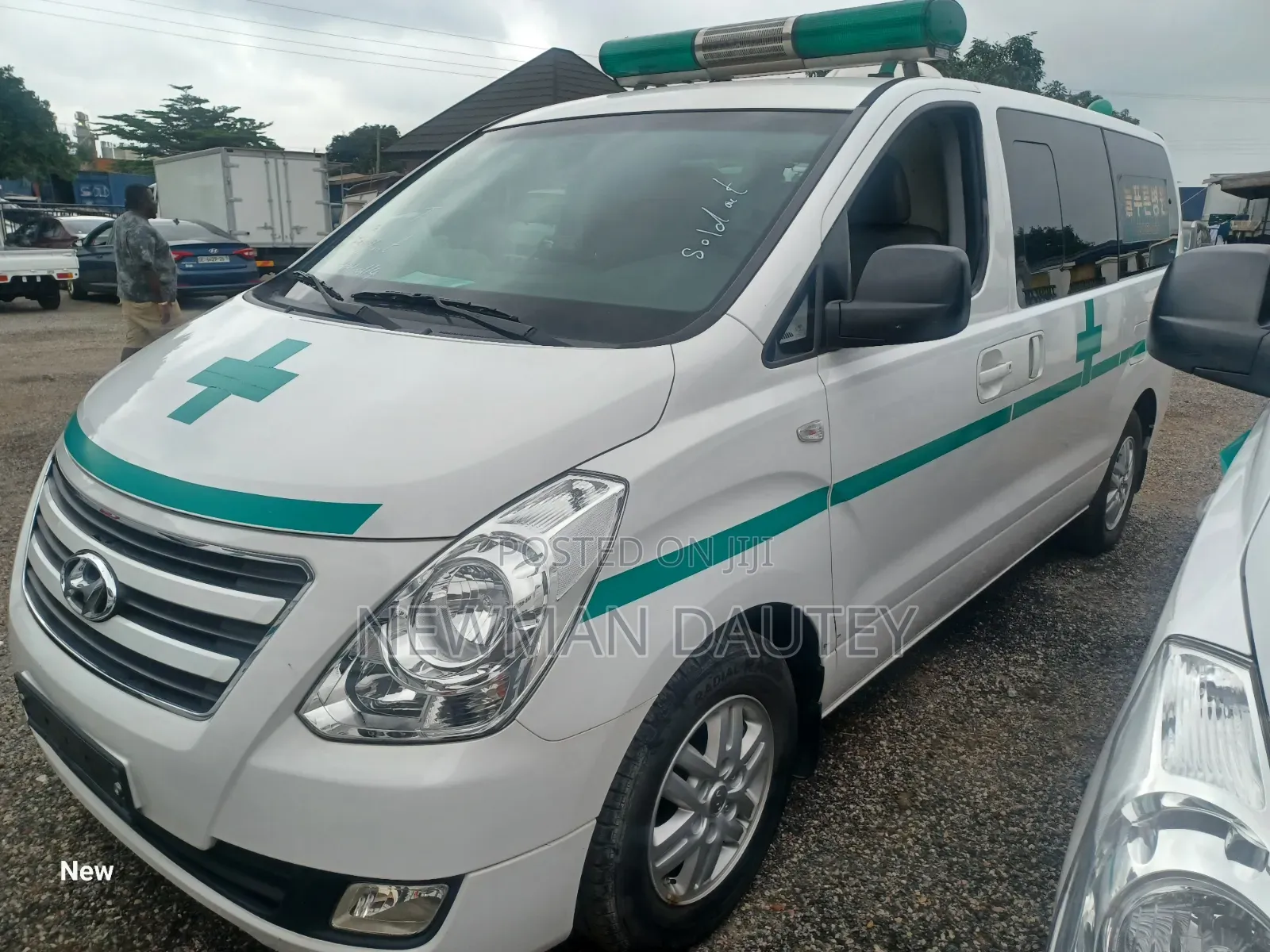 Hyundai Starex 2014 White