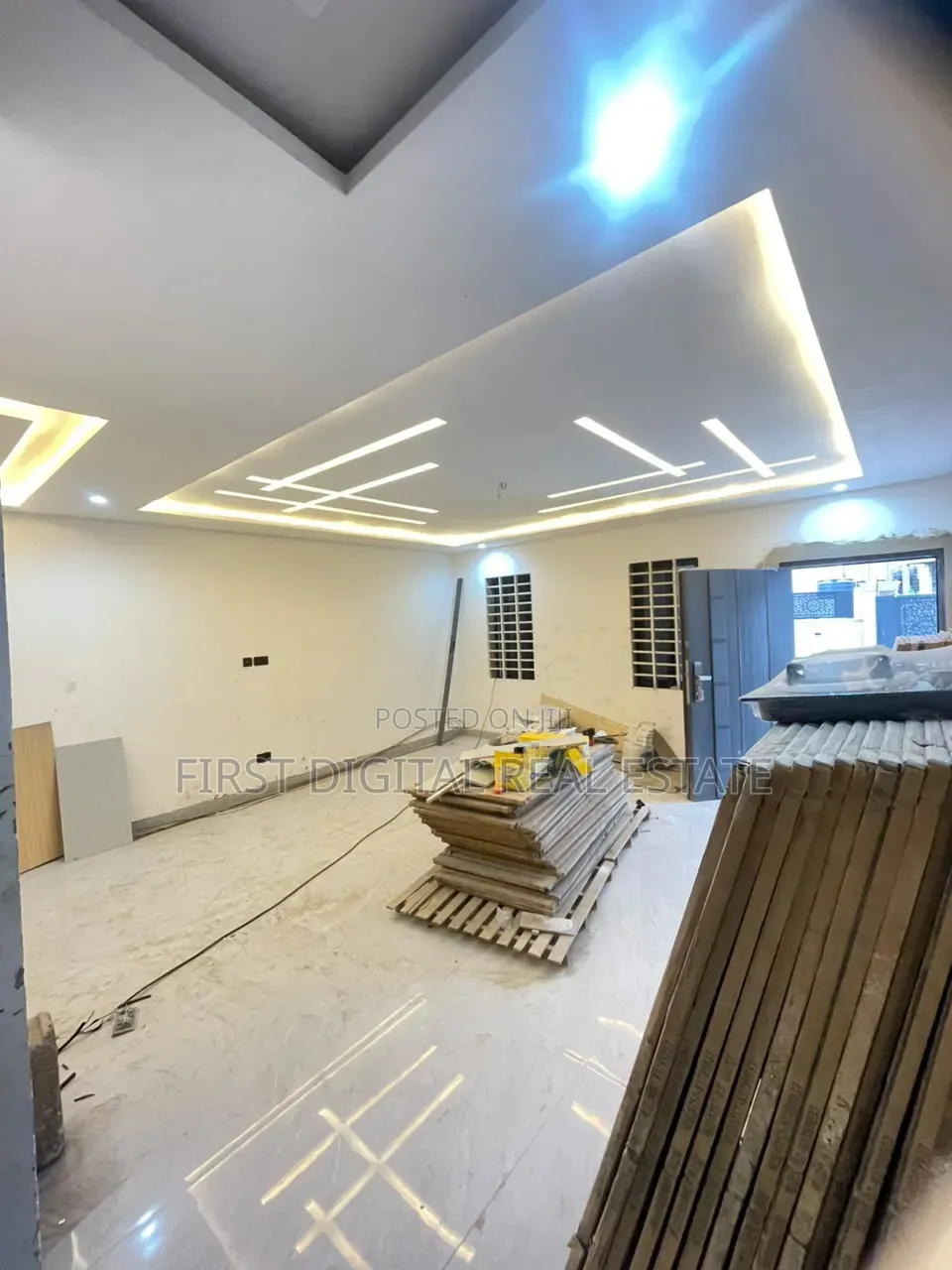 Chamber and Hall Self Contain for Rent at Adenta Sakora