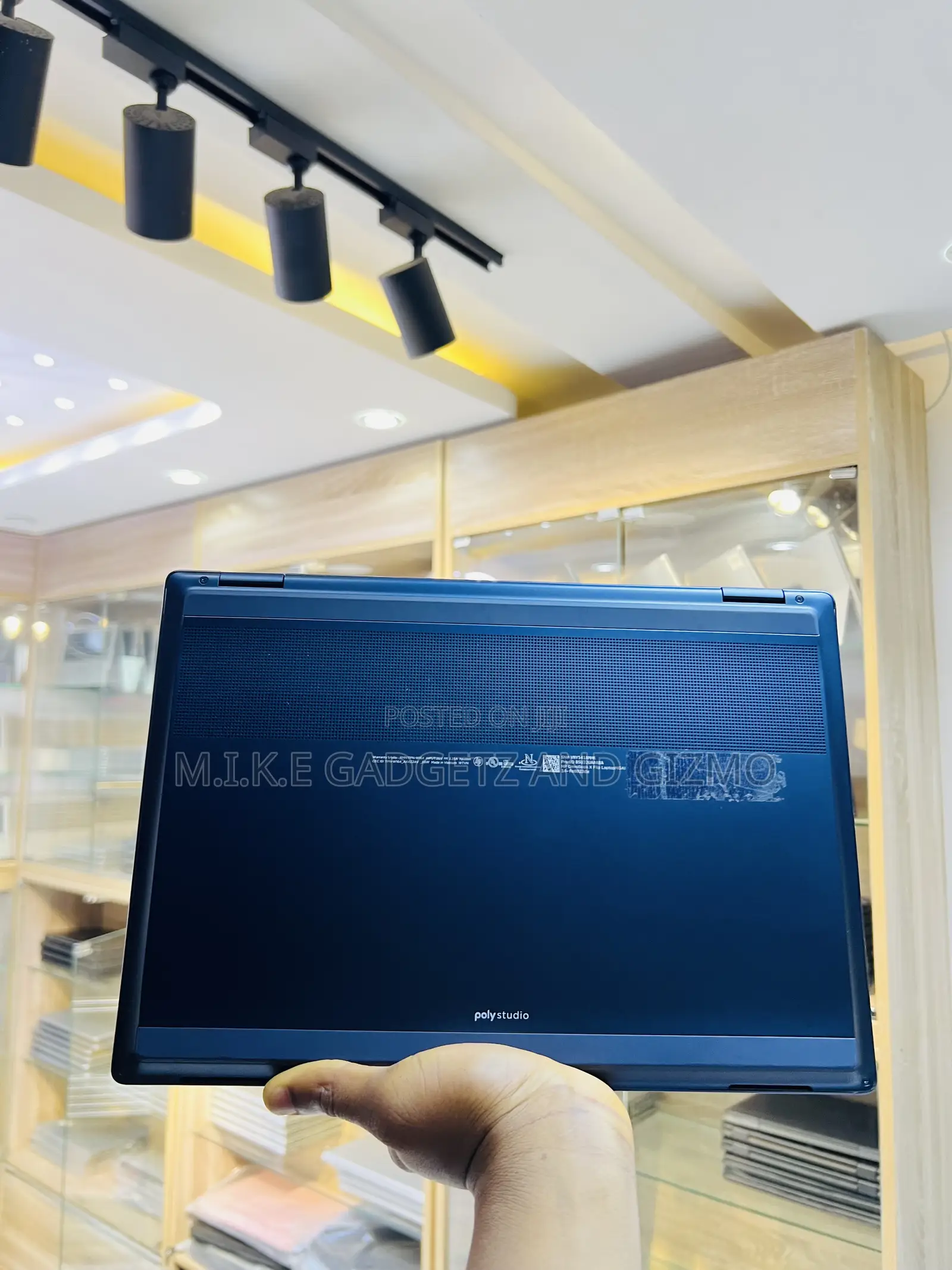 Laptop HP OmniBook X Flip 14" 16GB Intel Core 7 SSD 512GB