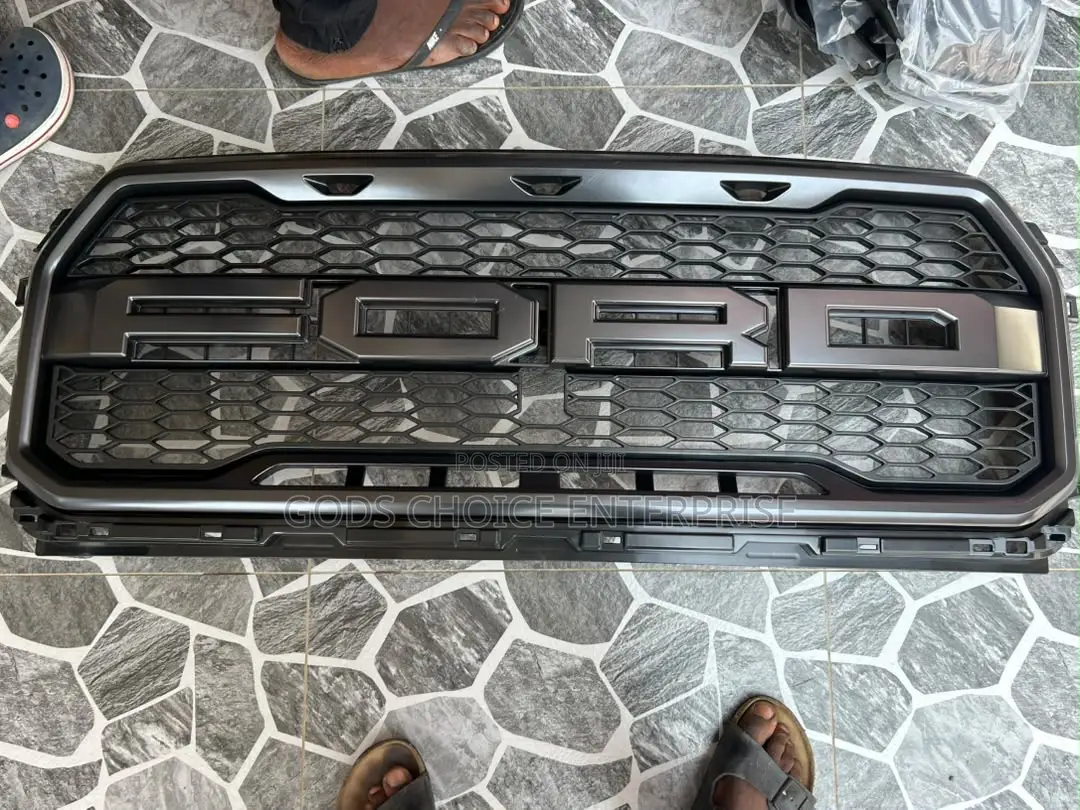 Front Grill Ford F150 2015-2016-2017 With Light
