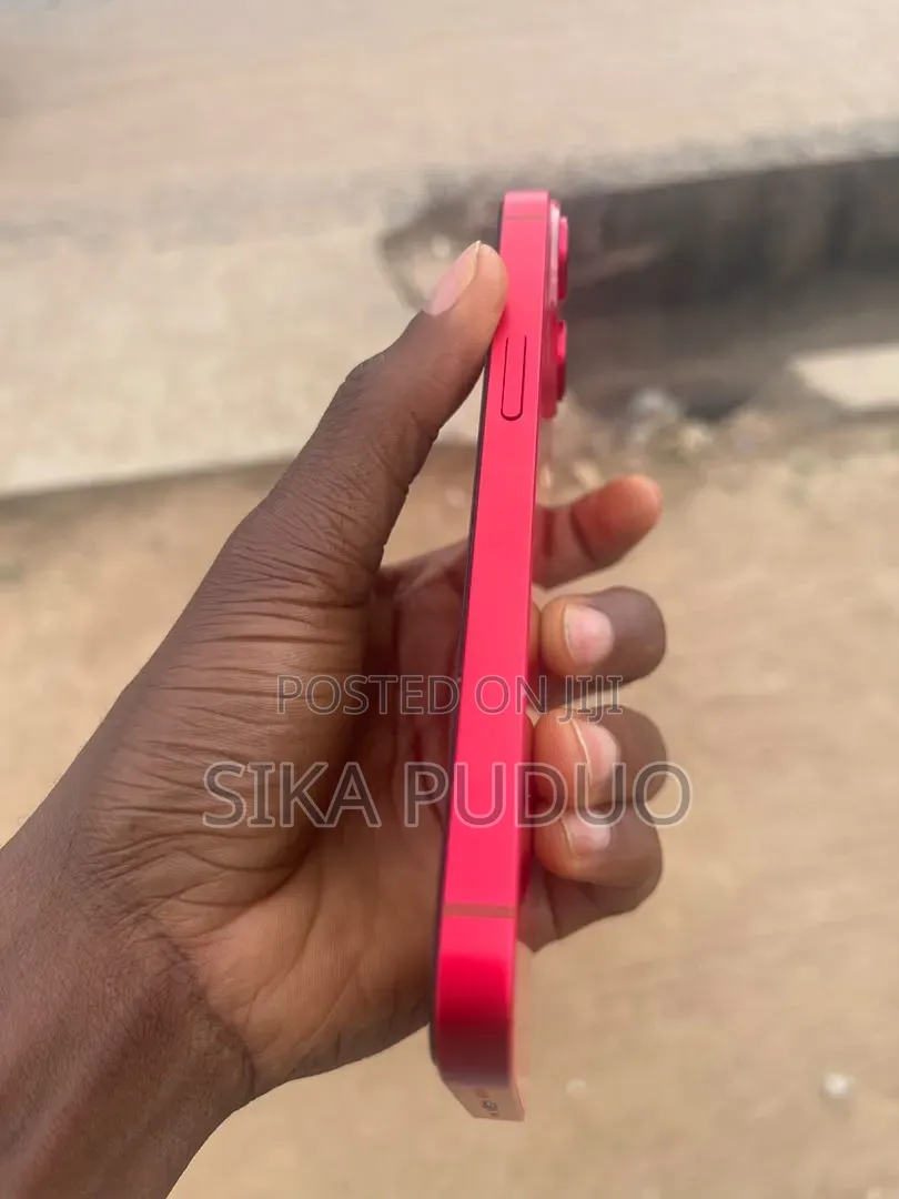 New Apple iPhone 14 128 GB Red