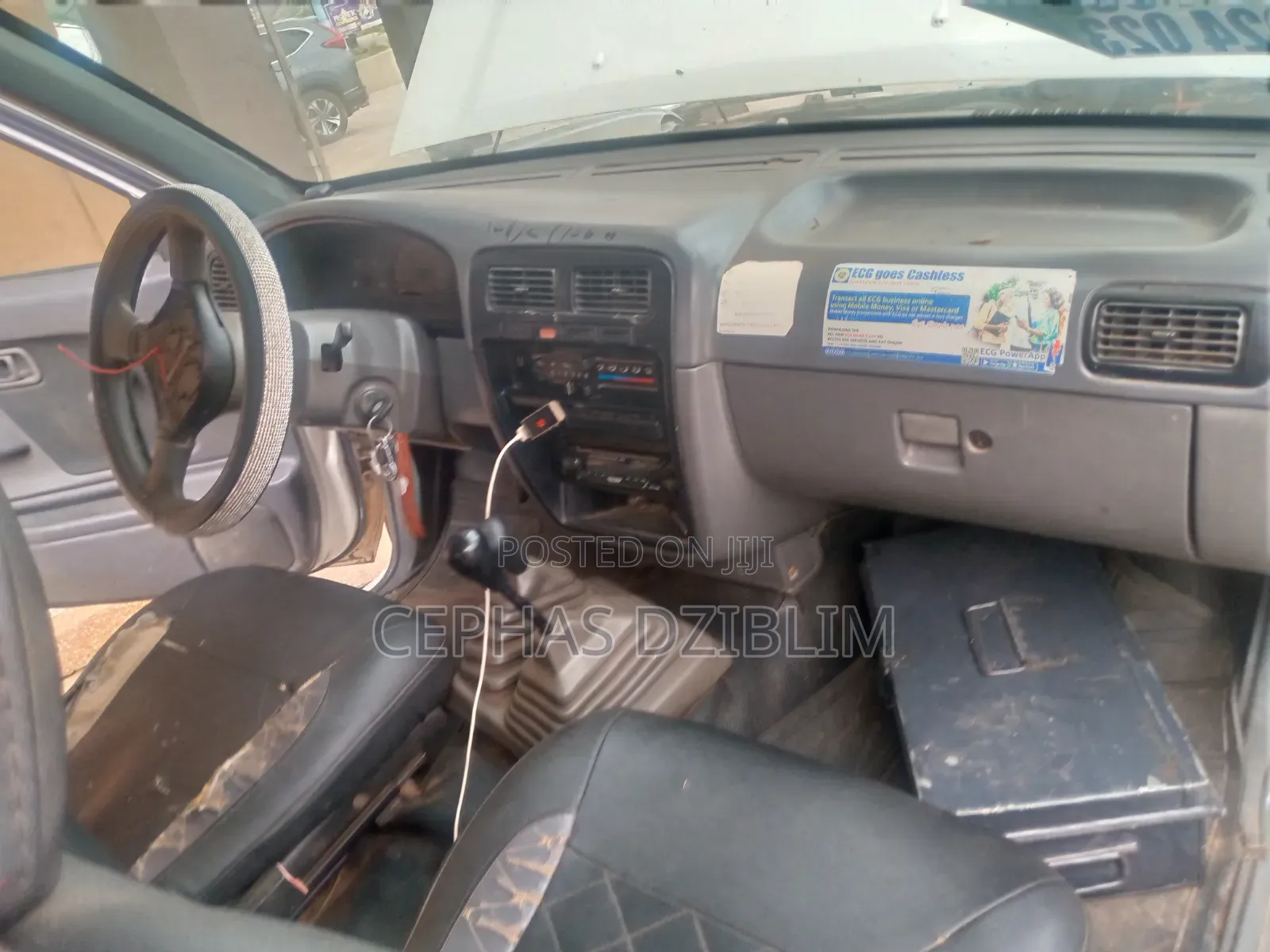 Nissan Hardbody 2008 White