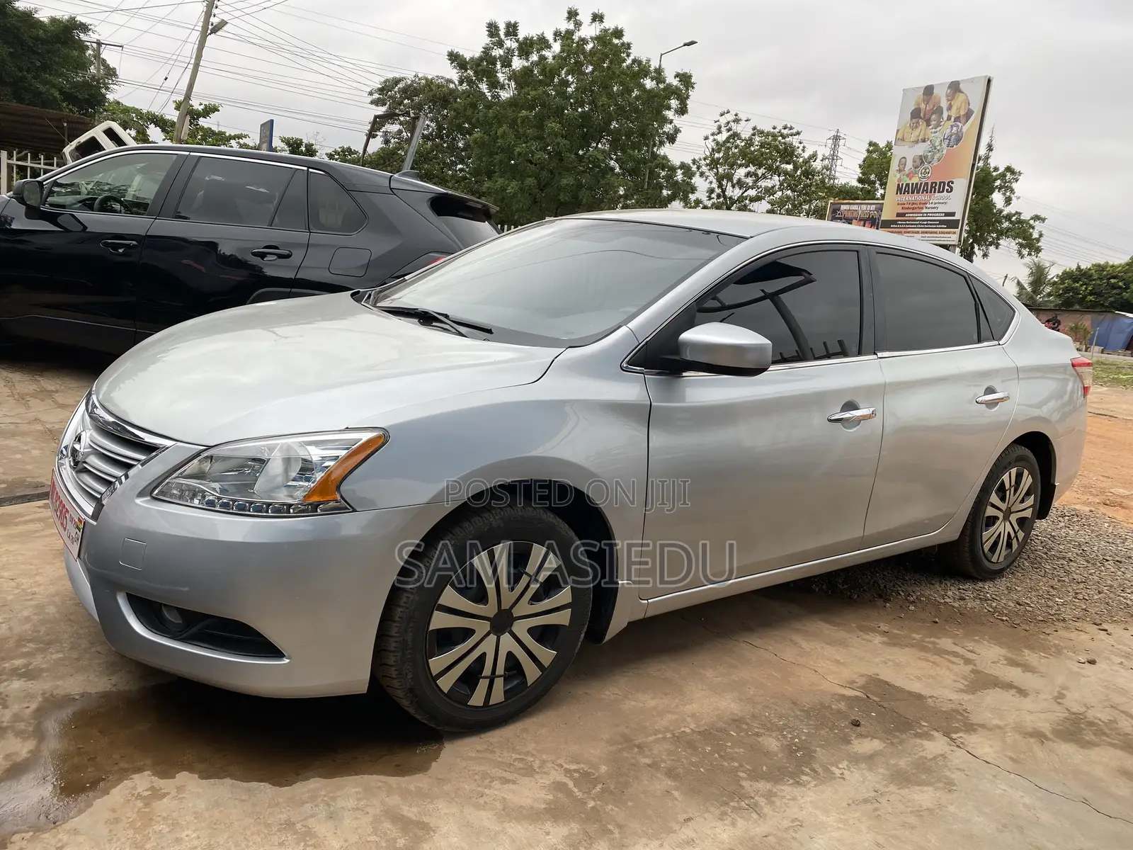 Nissan Sentra SL 4dr Sedan (1.8L 4cyl CVT) 2015 Silver