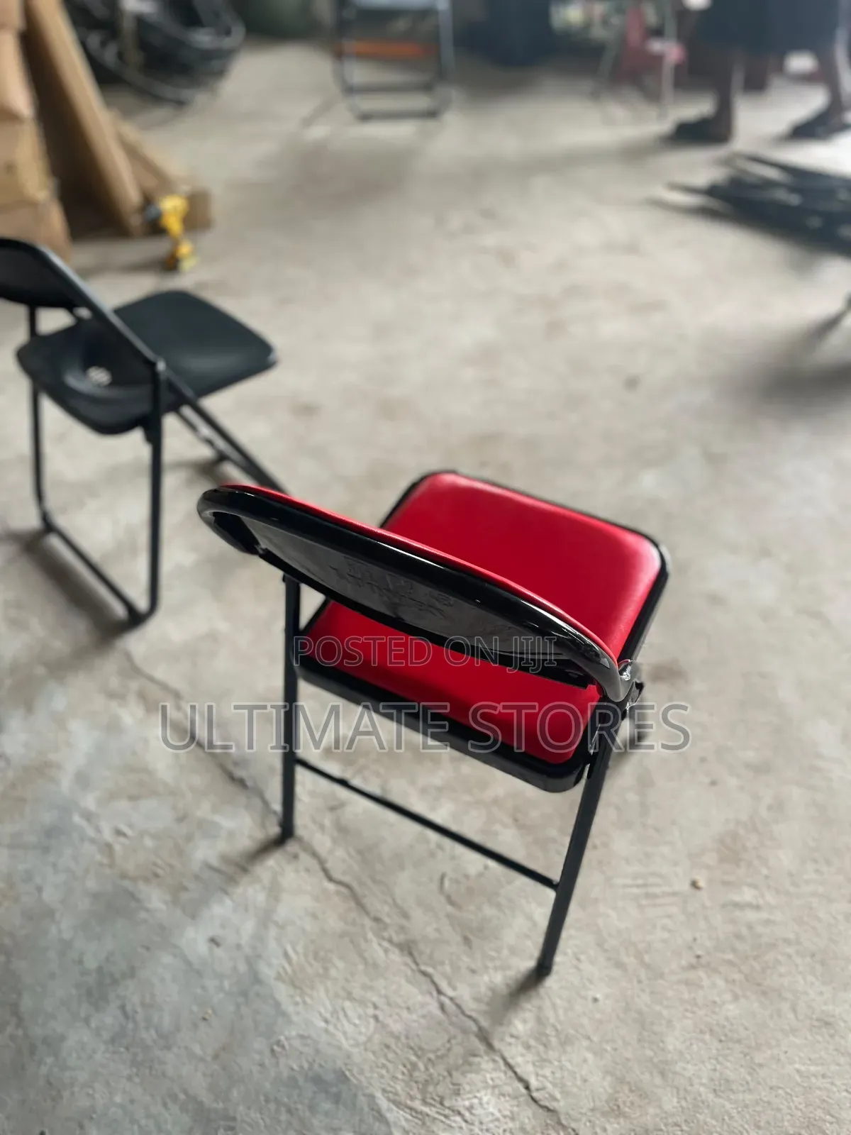 Metallic Foldable Chair