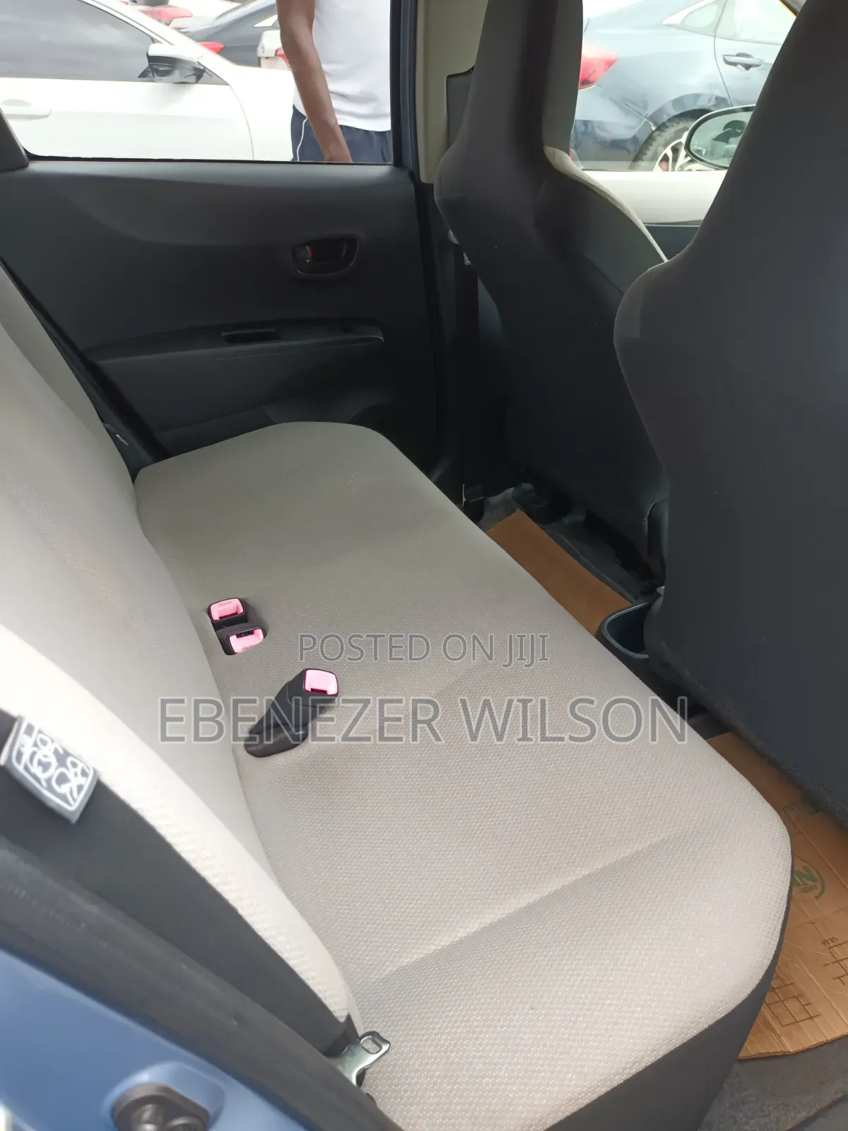 Toyota Vitz 2014 Blue